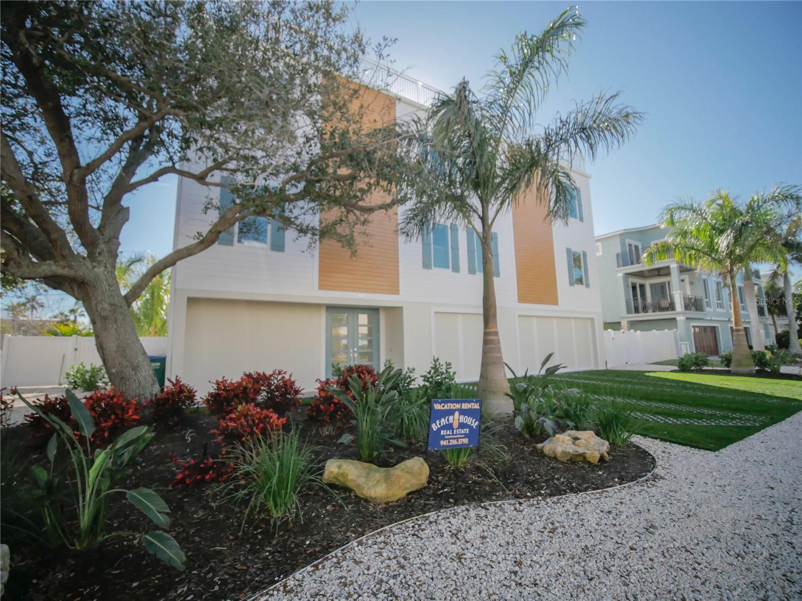 CRYSTAL BEACH - Residential