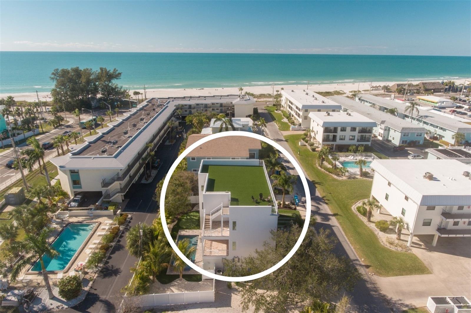 CRYSTAL BEACH - Residential