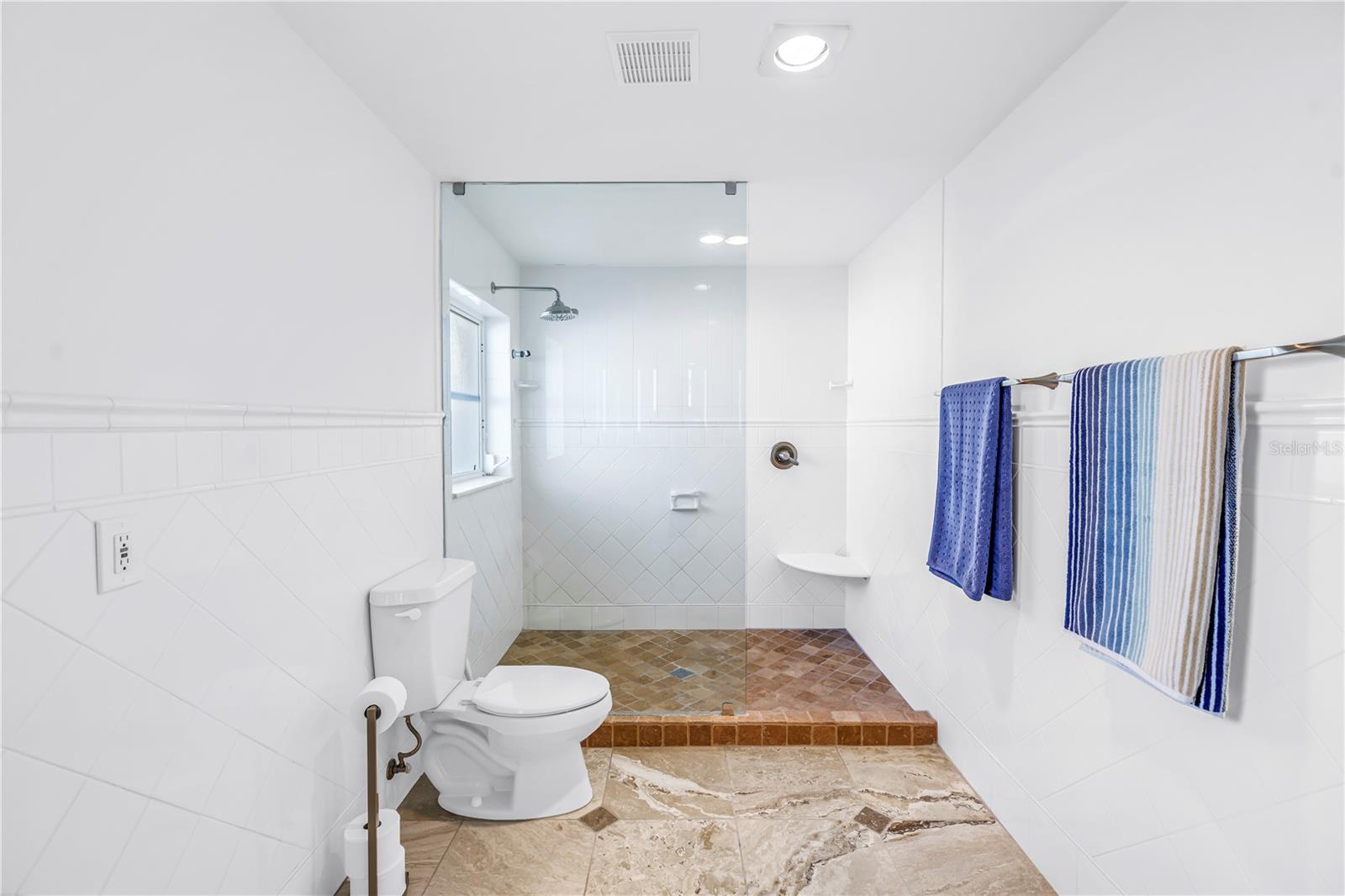 NORTH VINA DEL MAR 1ST ADD - Residential