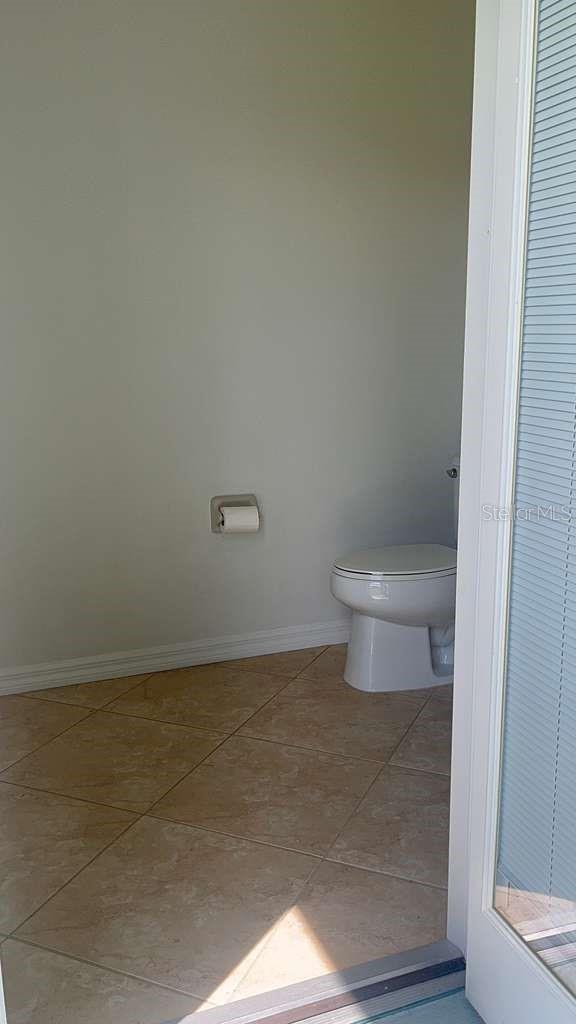 RIVER HALL CC PH 01 - Residential