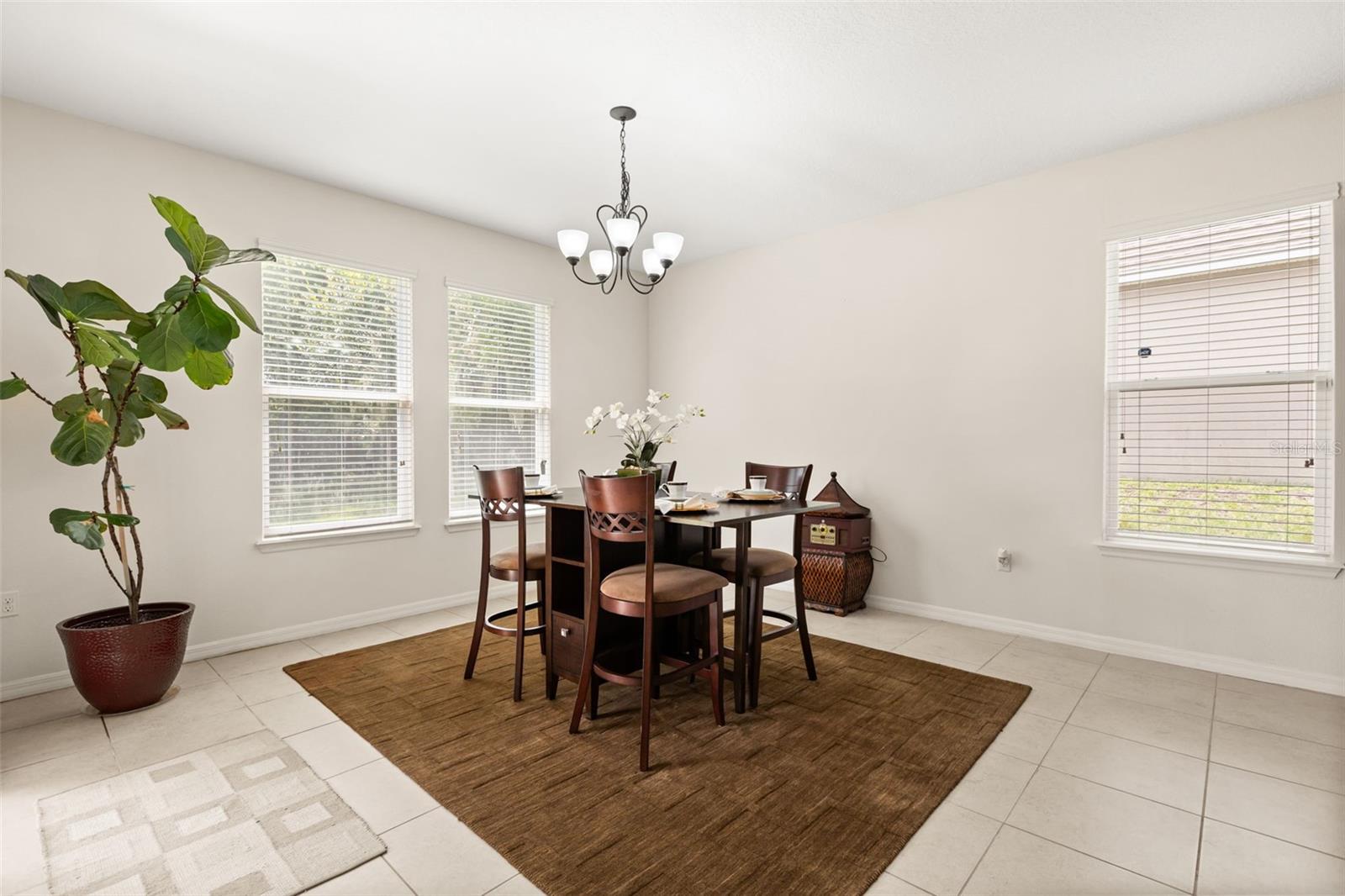 CHANDLER ESTS - Residential