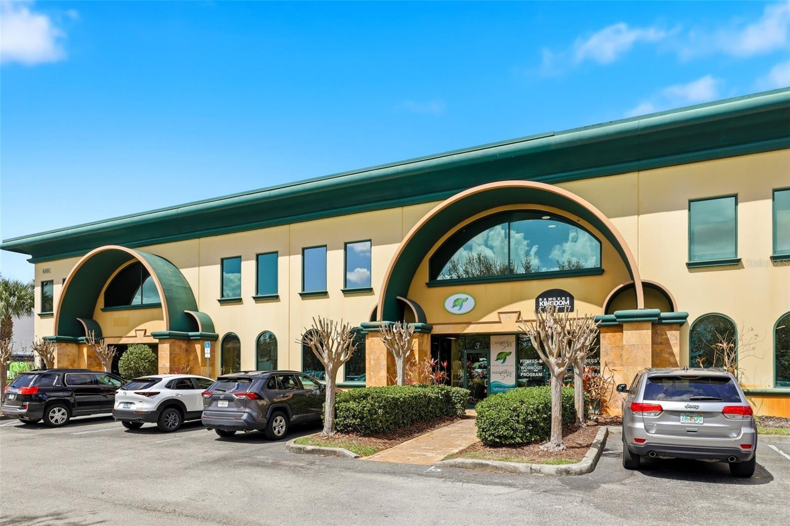 DREWTINA COMMERCE CENTER - Commercial Sale