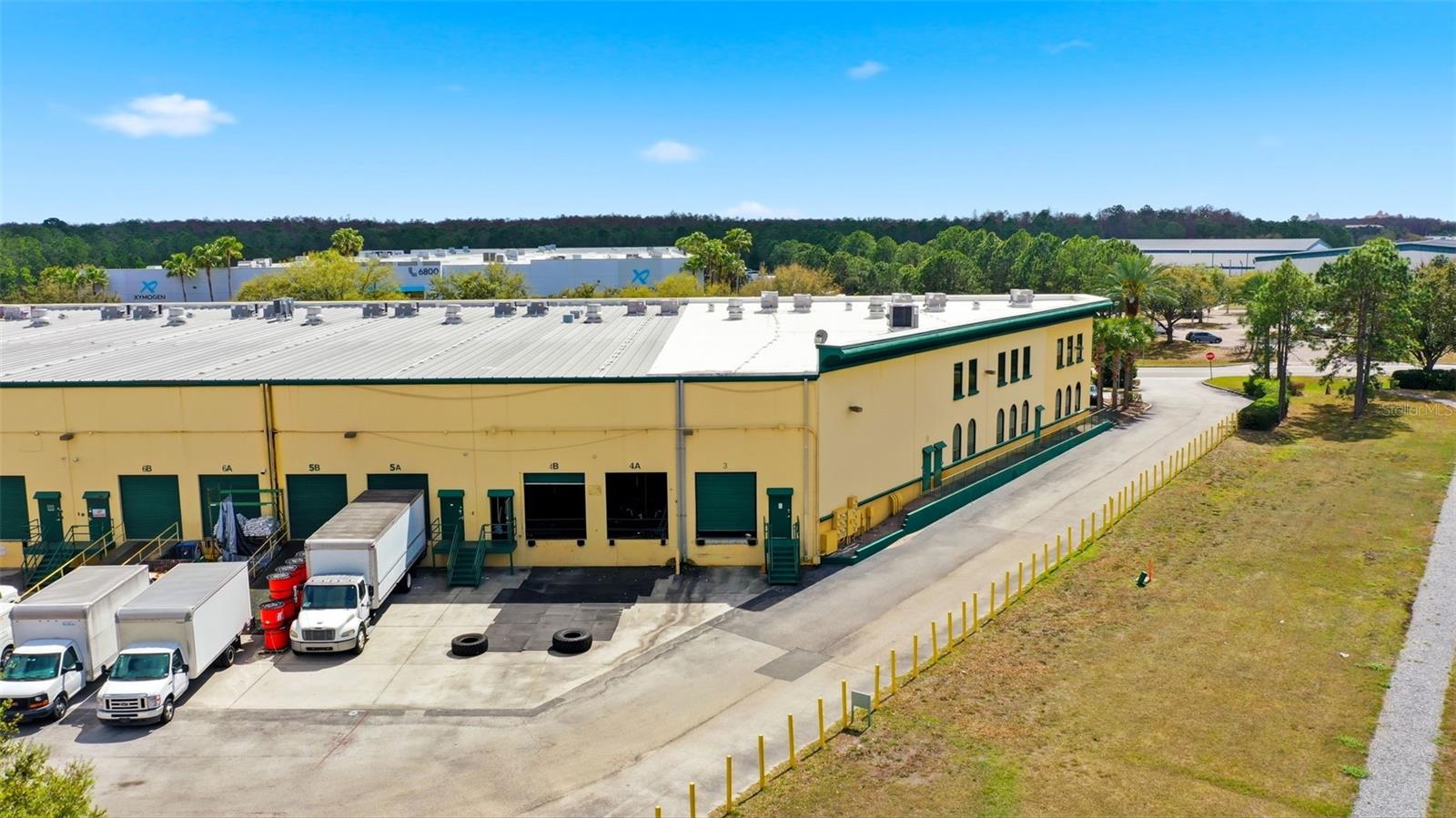DREWTINA COMMERCE CENTER - Commercial Sale