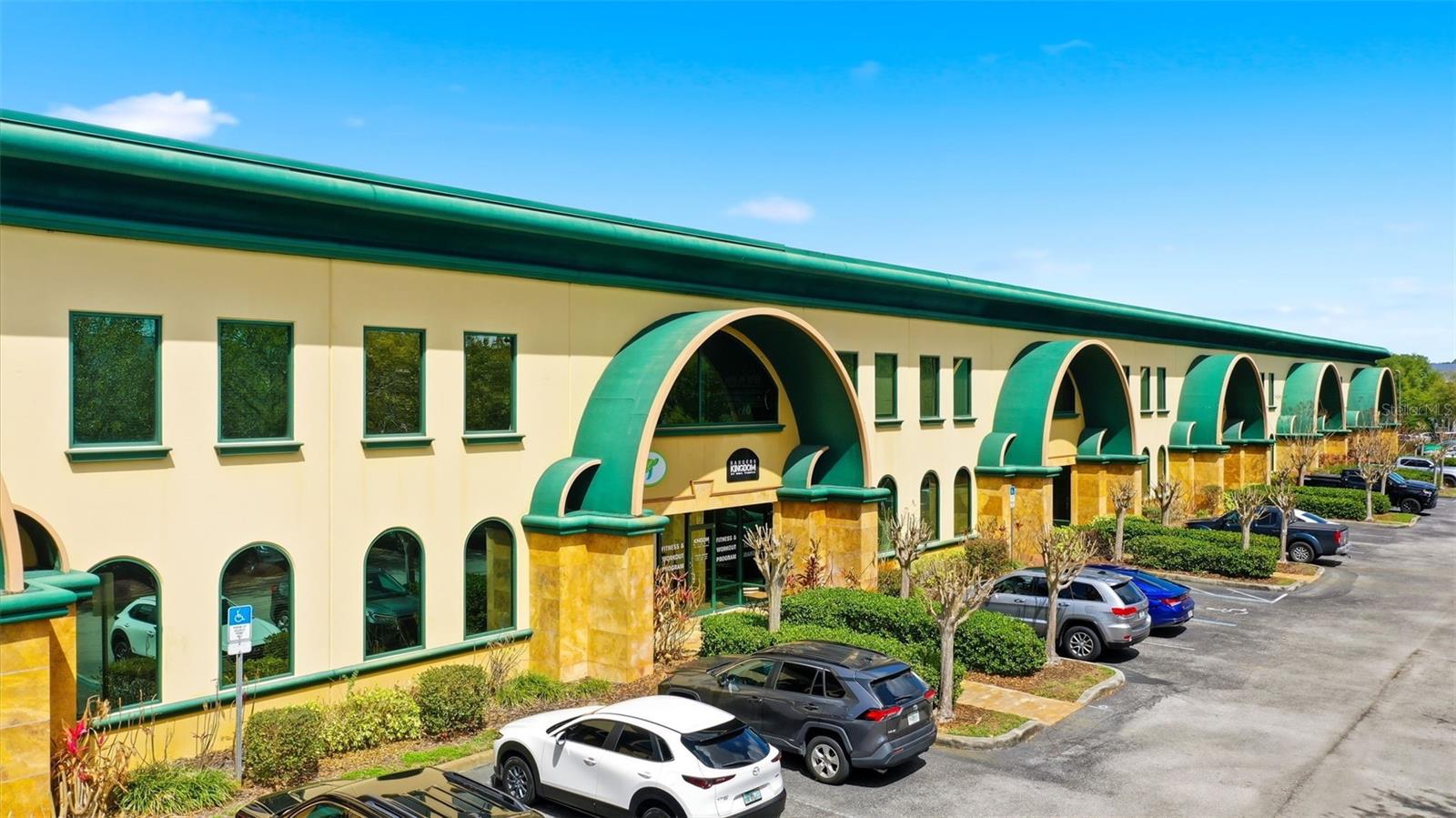 DREWTINA COMMERCE CENTER - Commercial Sale