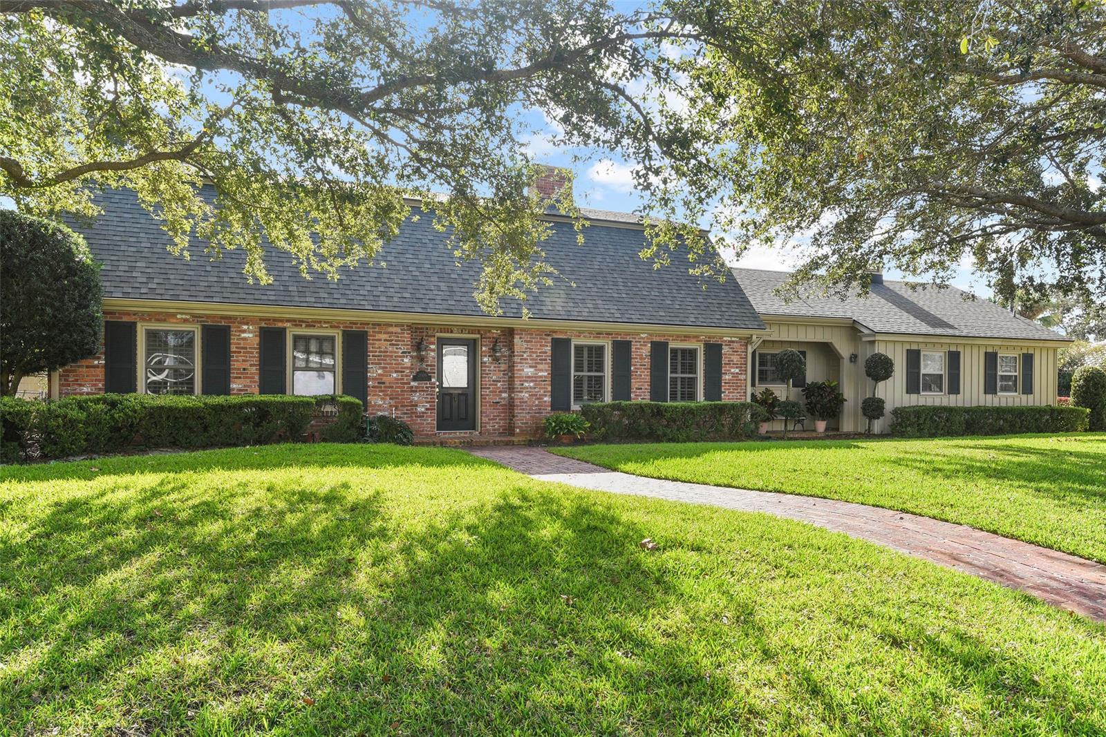 SPRING LAKE TERRACE - Residential