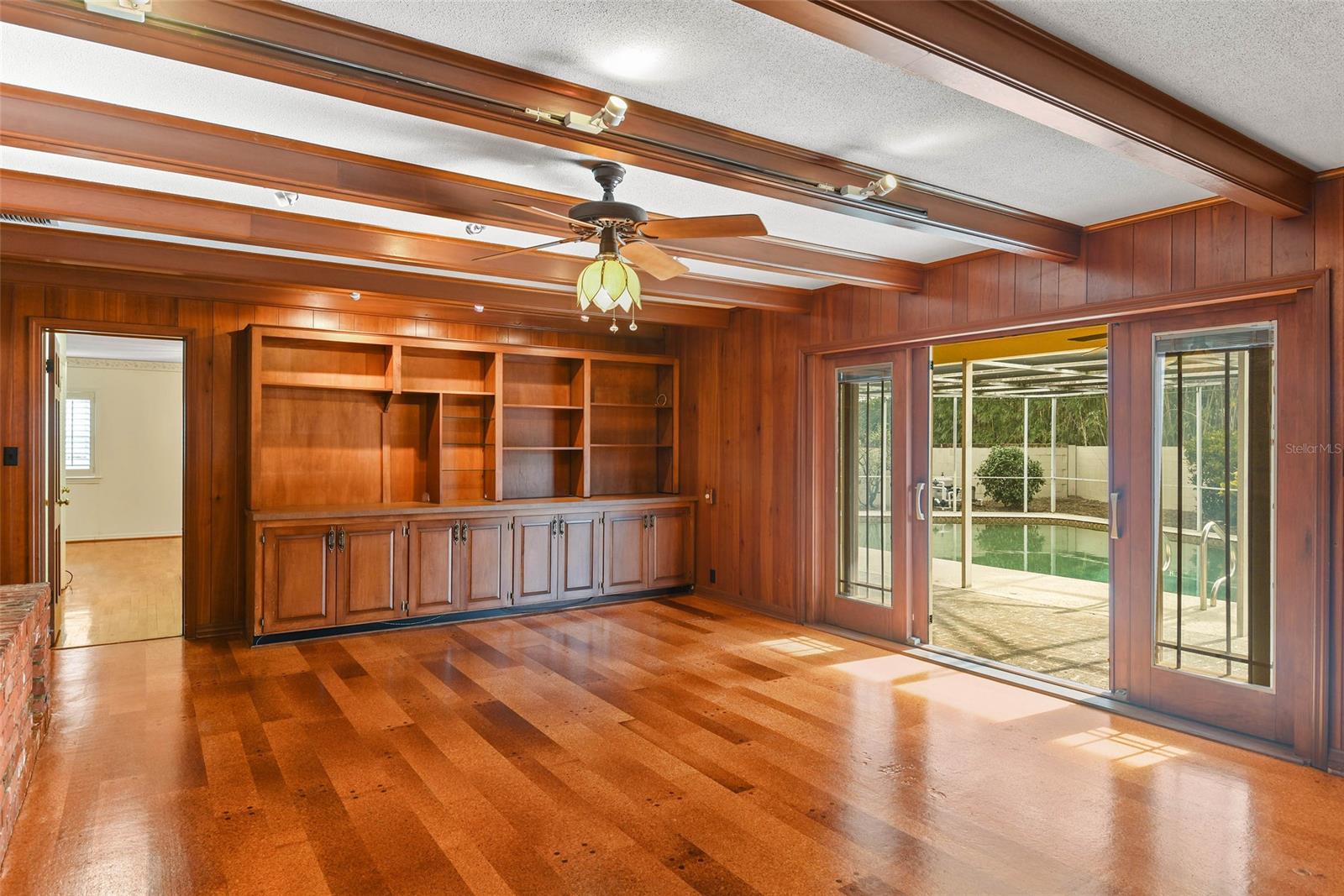 SPRING LAKE TERRACE - Residential