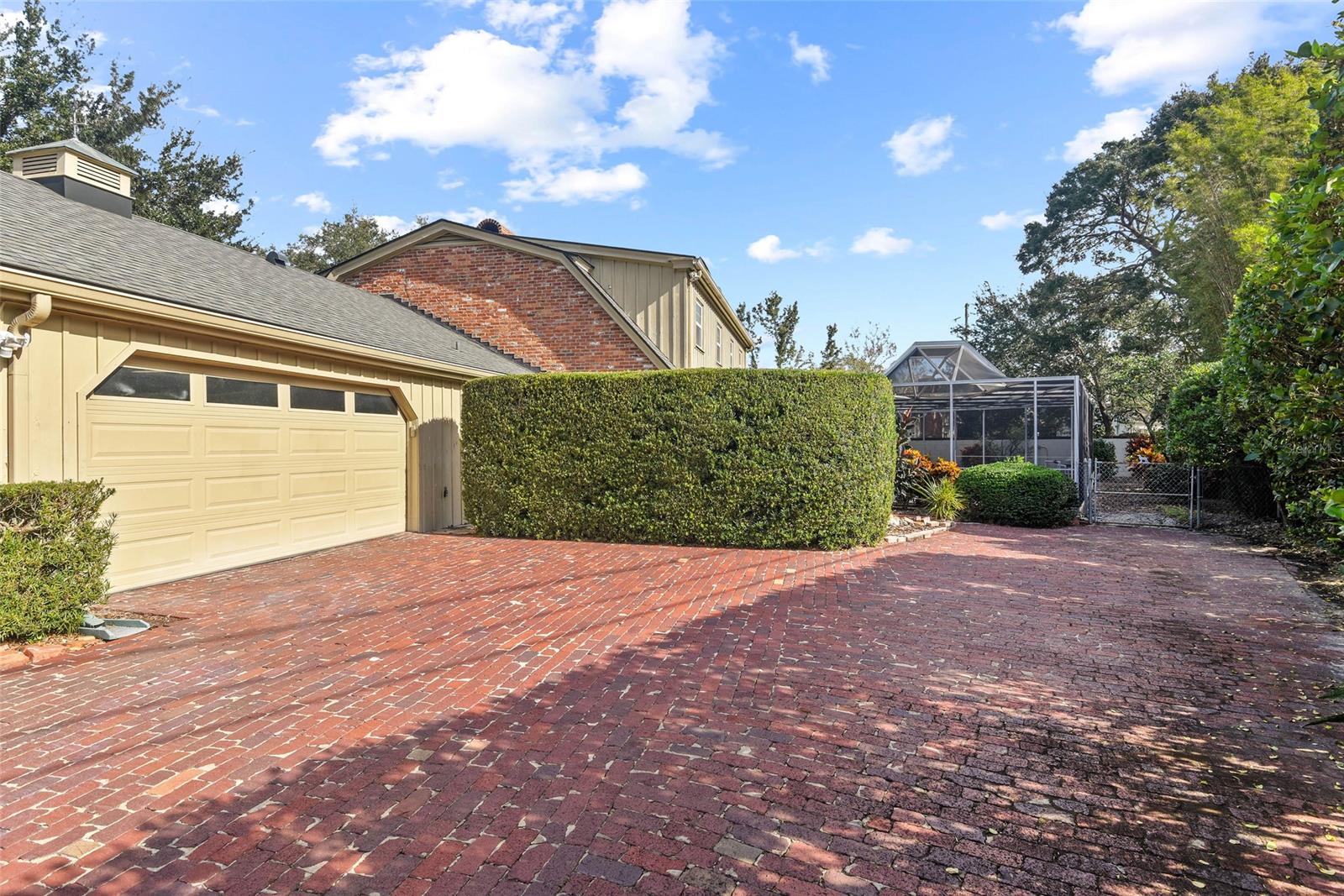 SPRING LAKE TERRACE - Residential