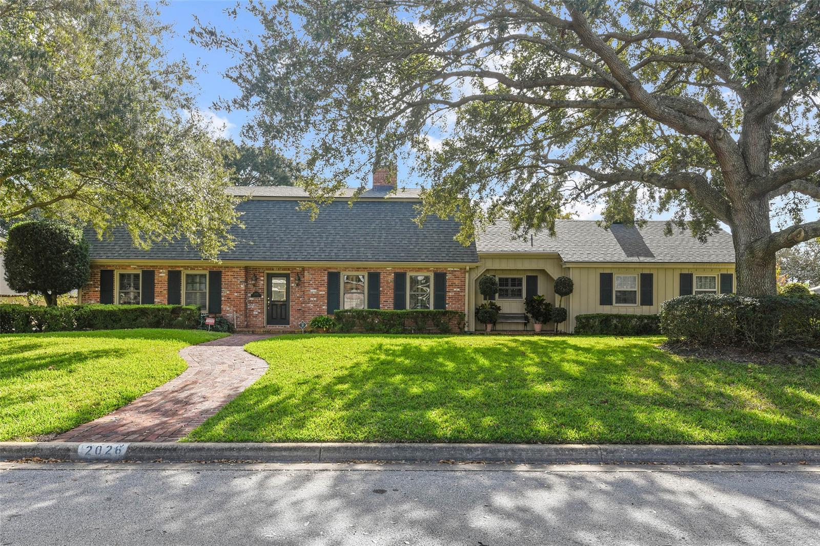 SPRING LAKE TERRACE - Residential