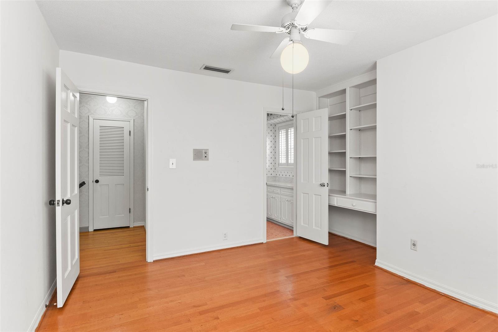 SPRING LAKE TERRACE - Residential
