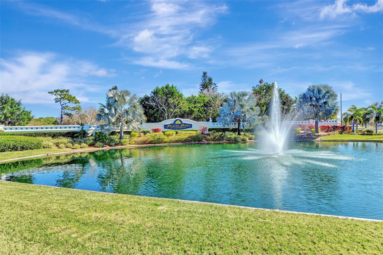 PELICAN POINTE GOLF & COUNTRY CLUB - Residential