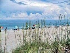 PELICAN POINTE GOLF & COUNTRY CLUB - Residential