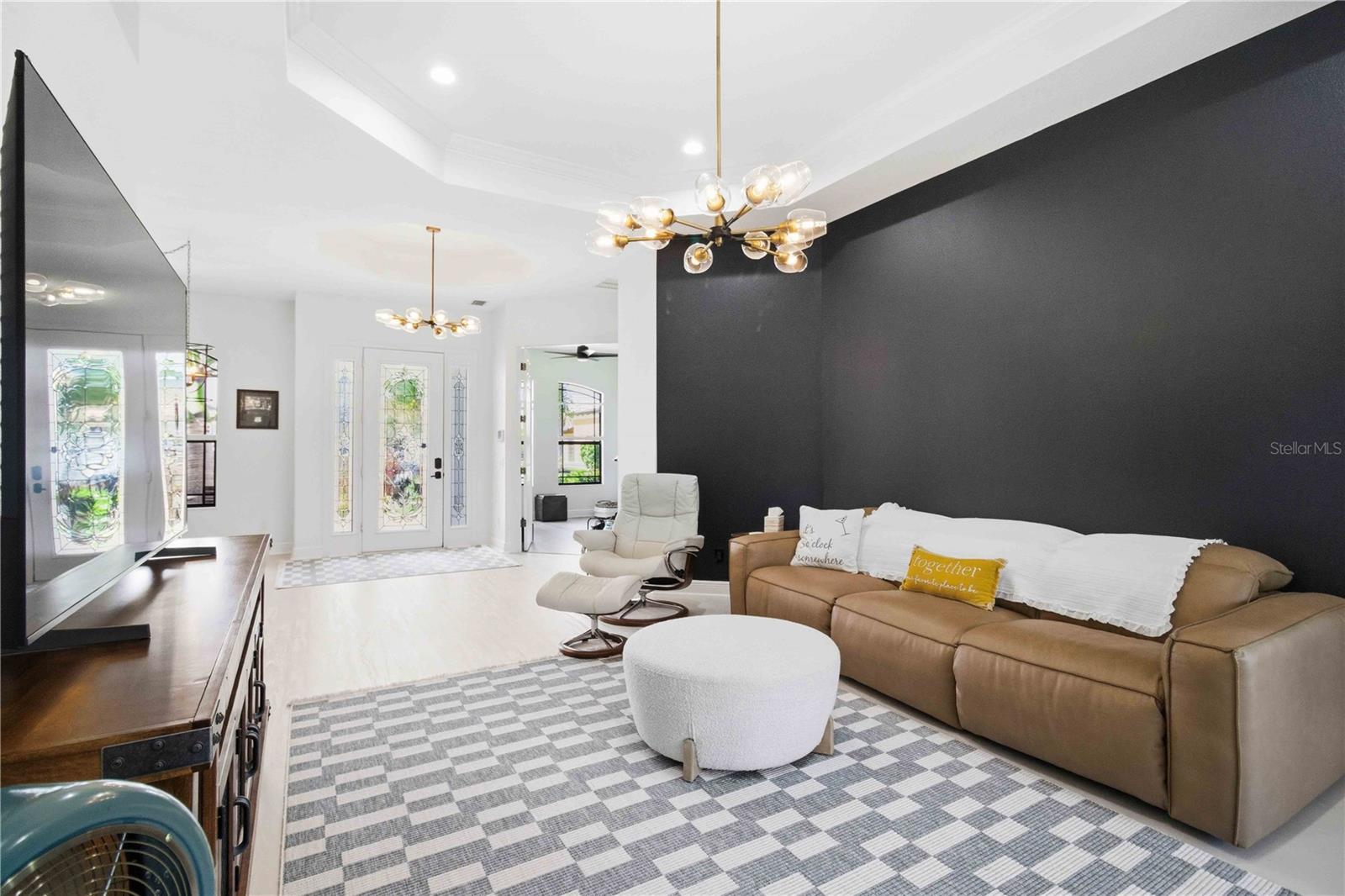 RESIDENCES AT UNIVERSITY GROVES - Residential