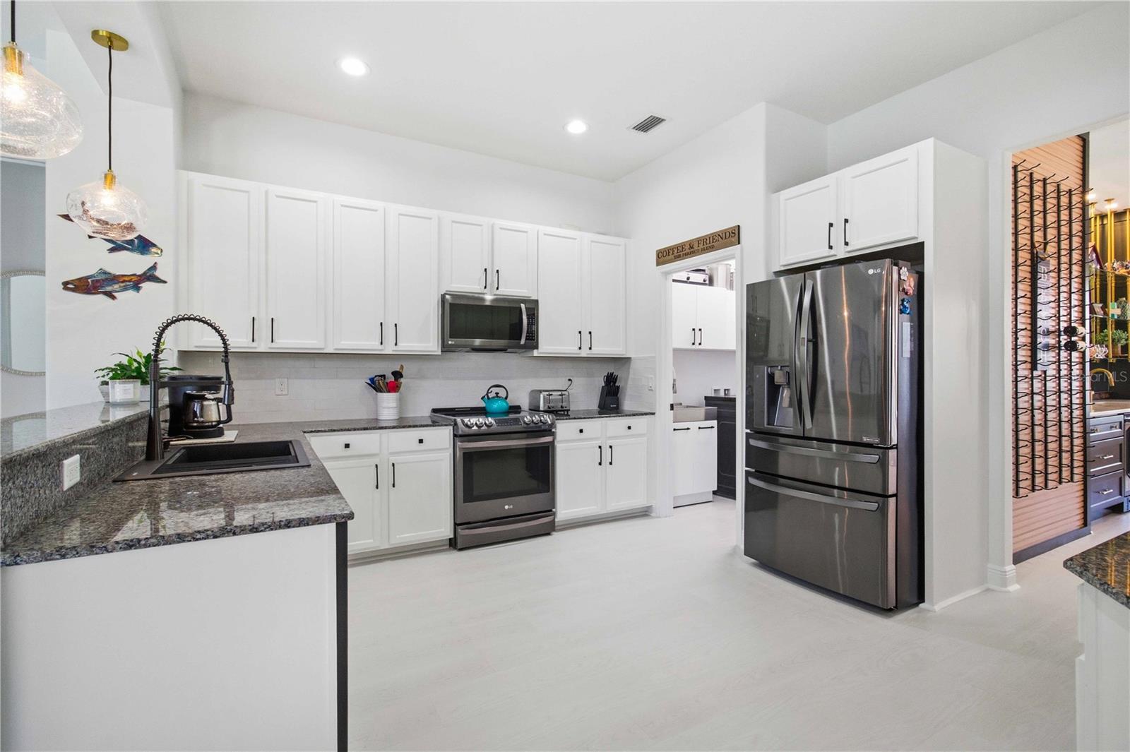 RESIDENCES AT UNIVERSITY GROVES - Residential