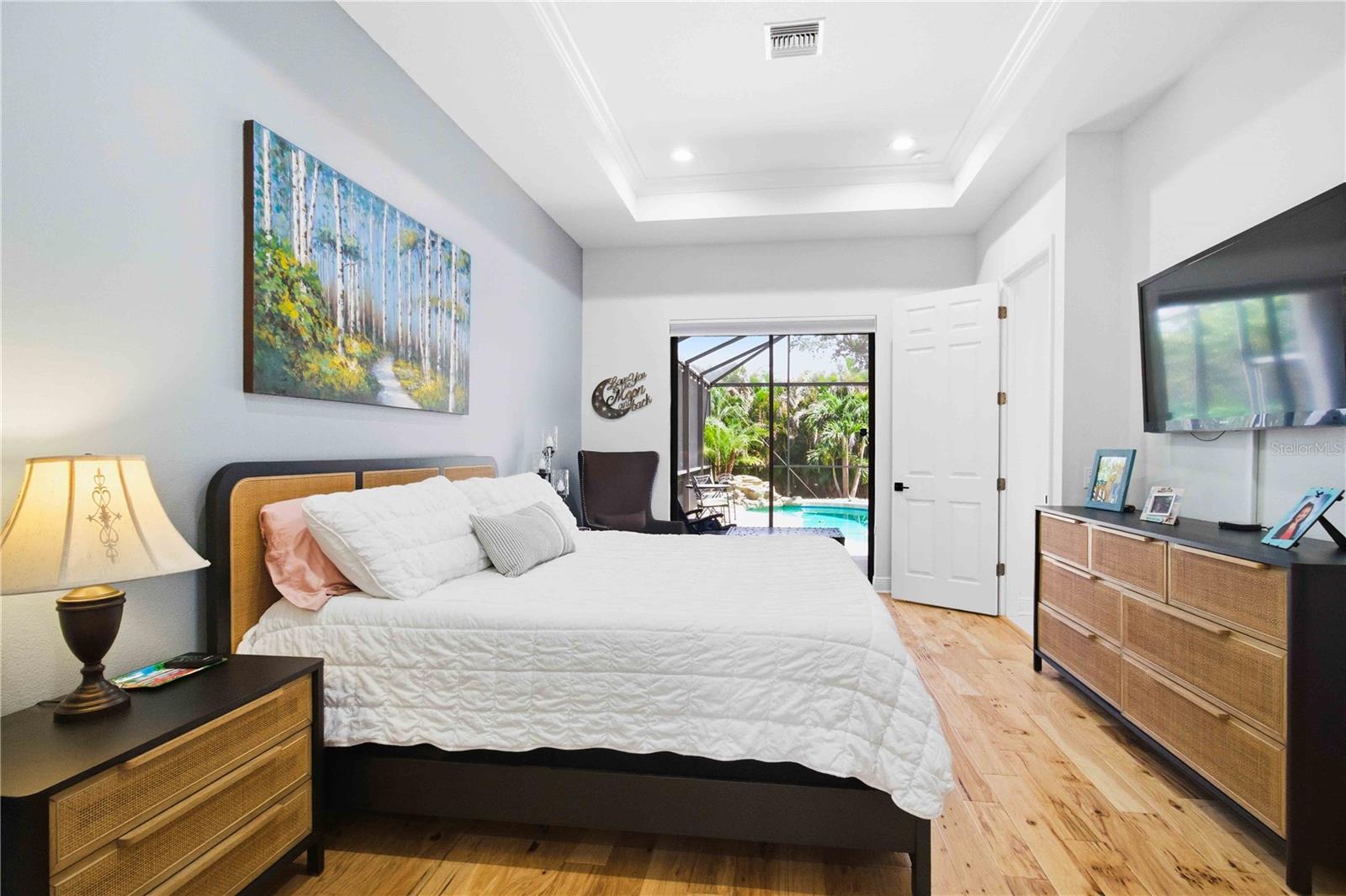 RESIDENCES AT UNIVERSITY GROVES - Residential