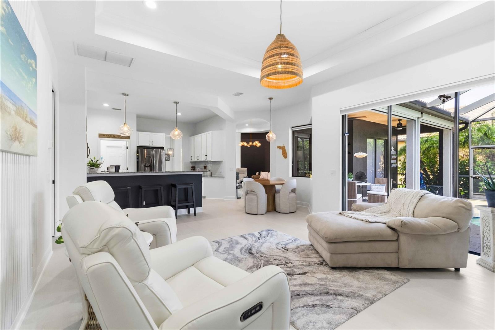 RESIDENCES AT UNIVERSITY GROVES - Residential