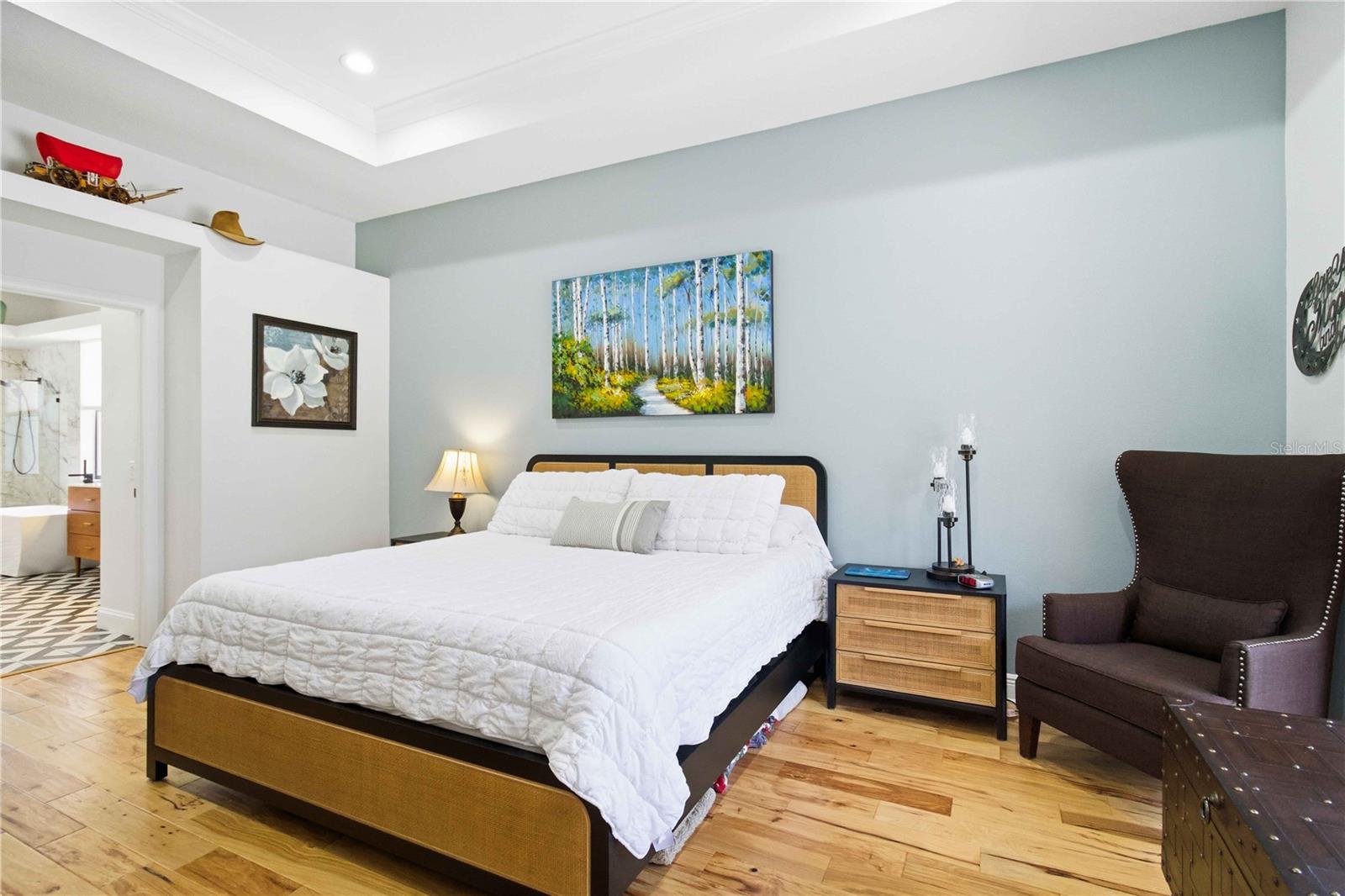 RESIDENCES AT UNIVERSITY GROVES - Residential
