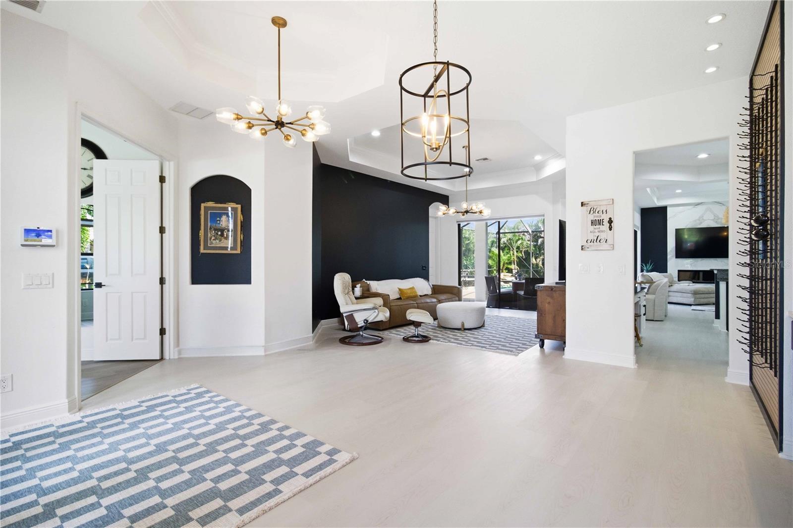 RESIDENCES AT UNIVERSITY GROVES - Residential