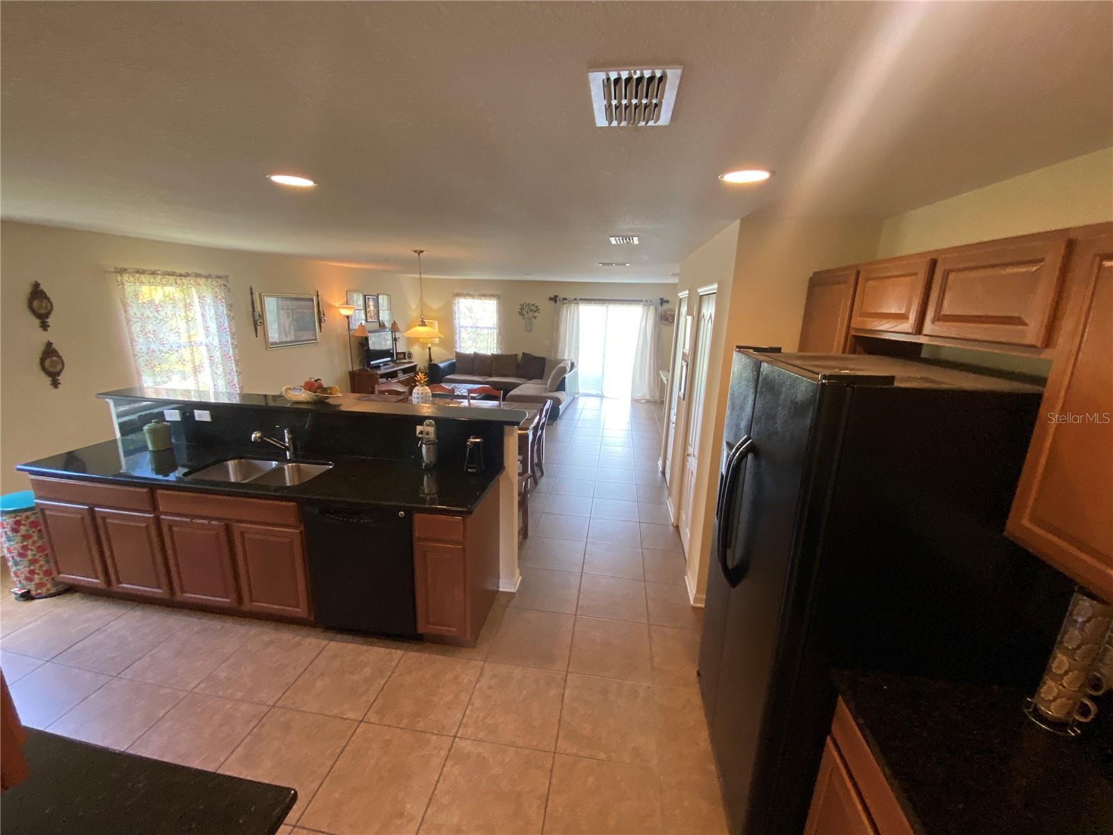 SUNCOAST LAKES - Residential