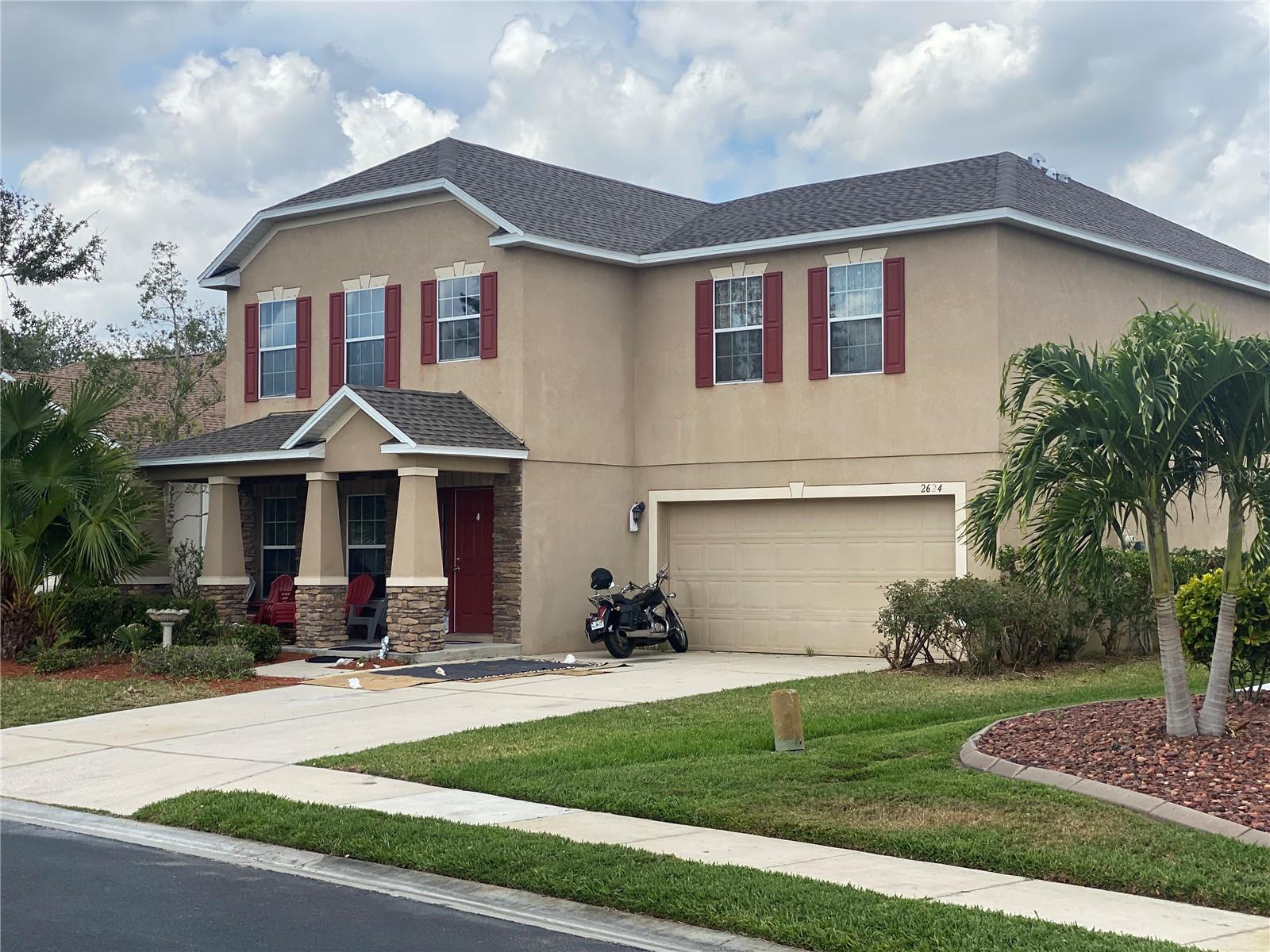 SUNCOAST LAKES - Residential