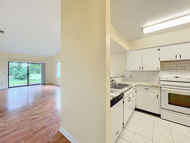 WEKIVA VILLAS ON THE GREEN 2 - Residential