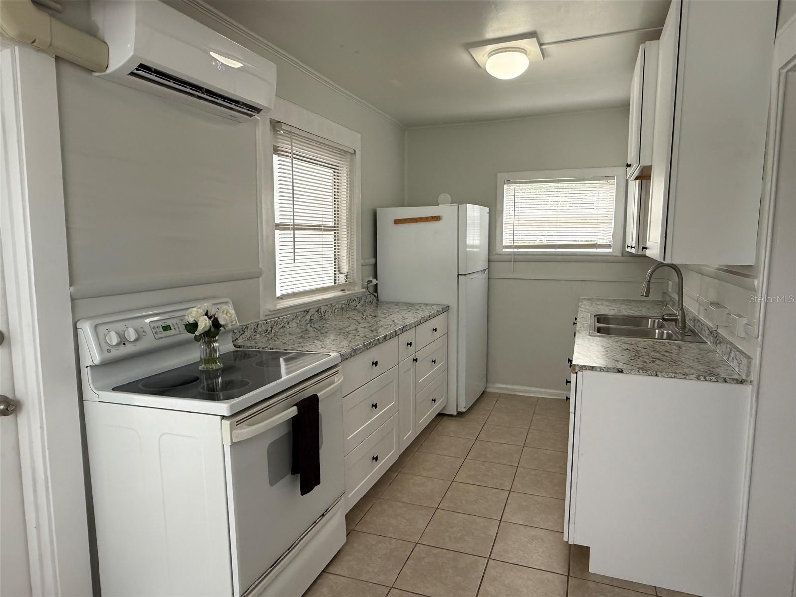 BEAU VUE ESTATES - Residential Lease