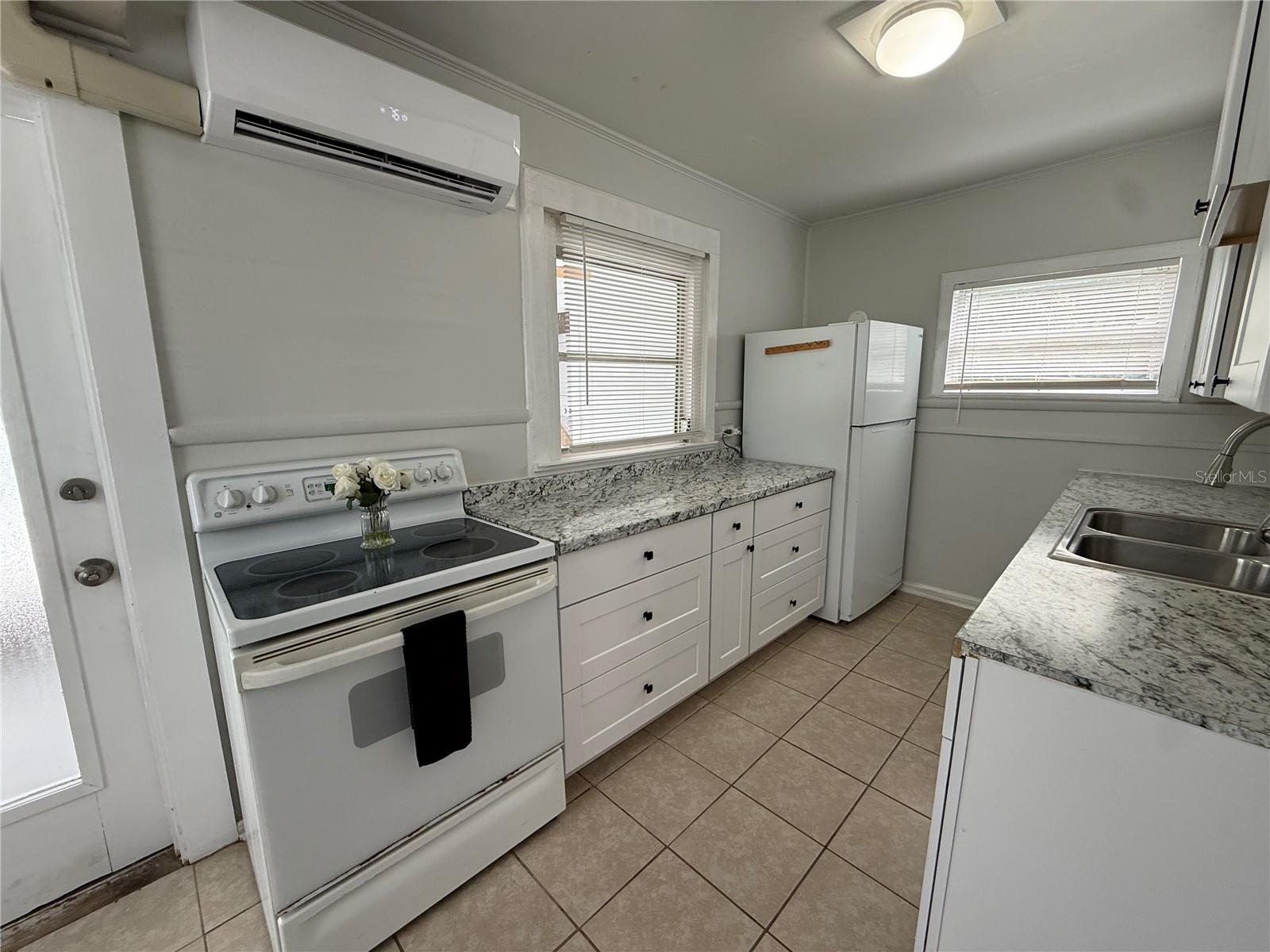BEAU VUE ESTATES - Residential Lease