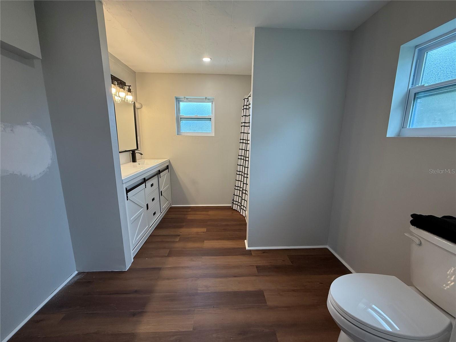 BEAU VUE ESTATES - Residential Lease