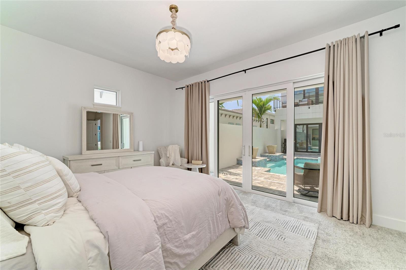 AQUA LAGOON - Residential