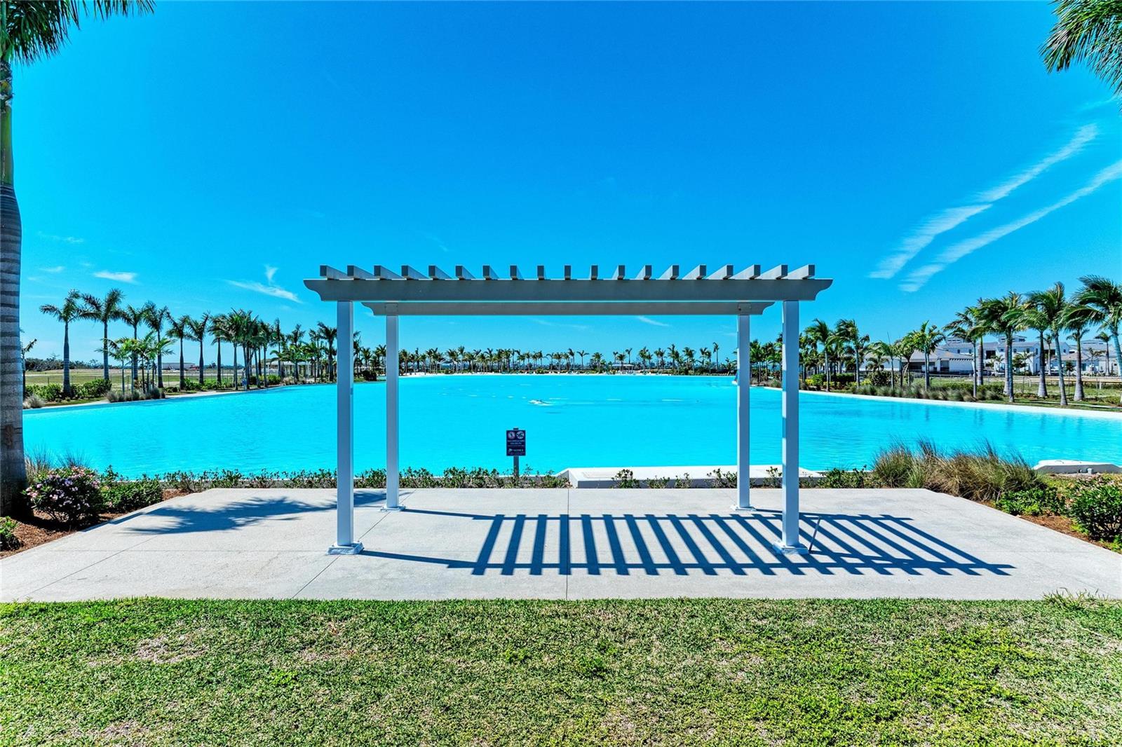 AQUA LAGOON - Residential