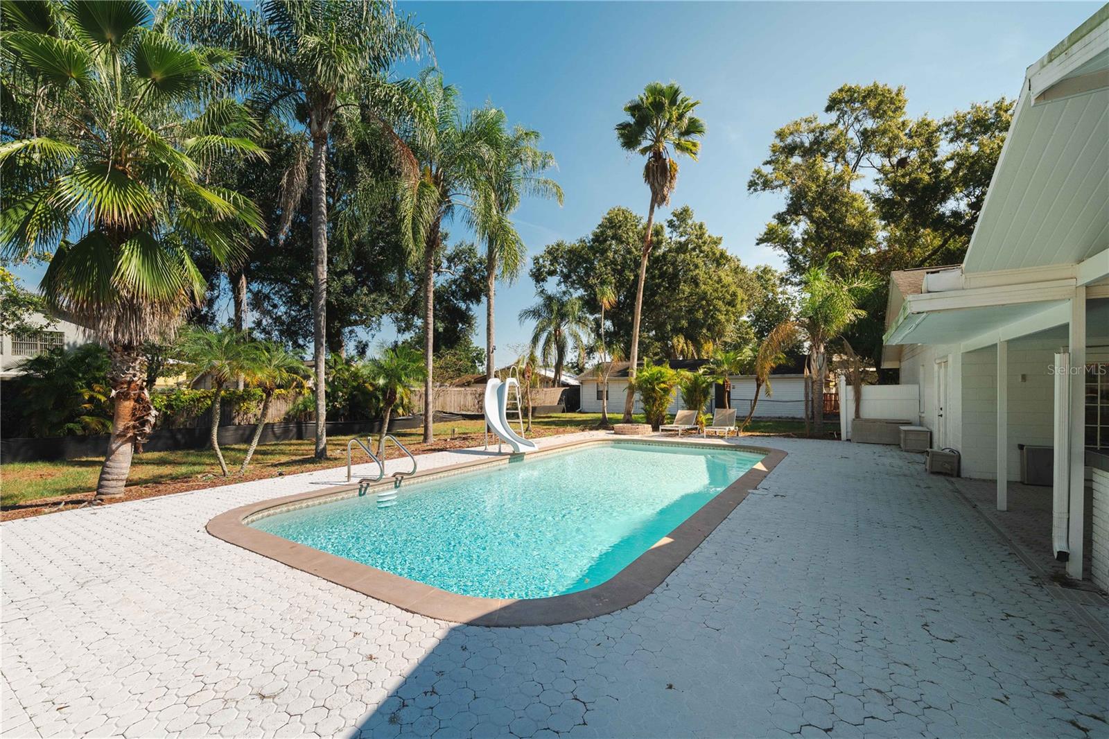 UNPLATTED - Residential