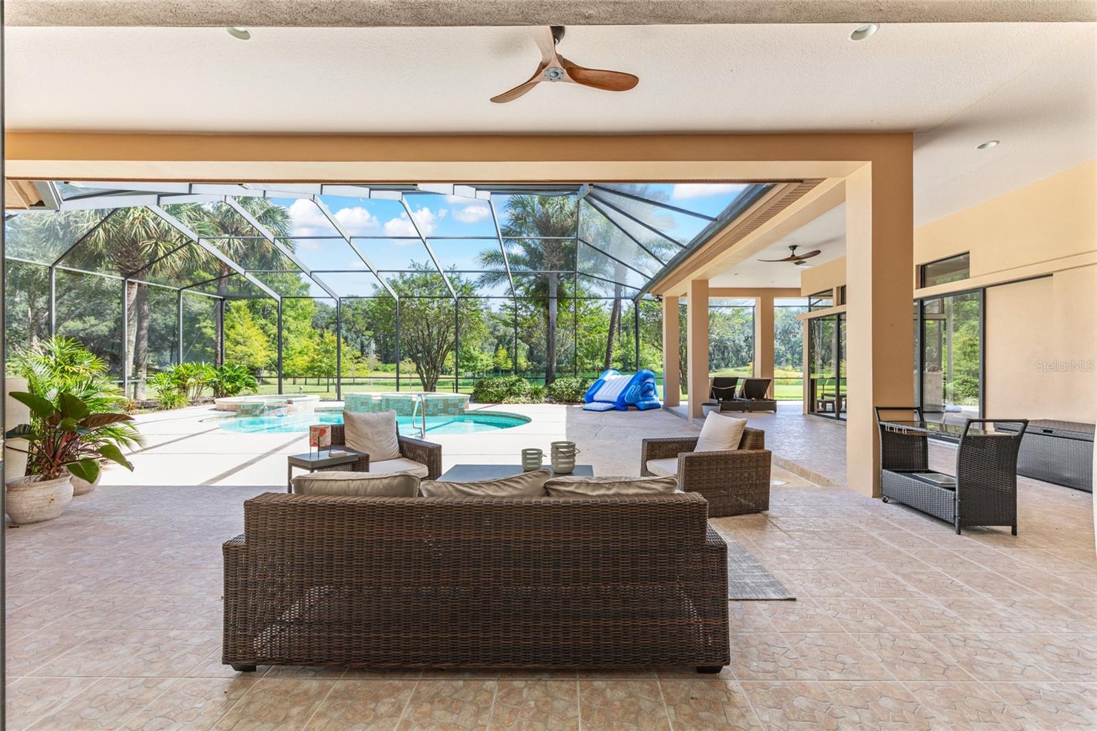 BELLECHASE - Residential