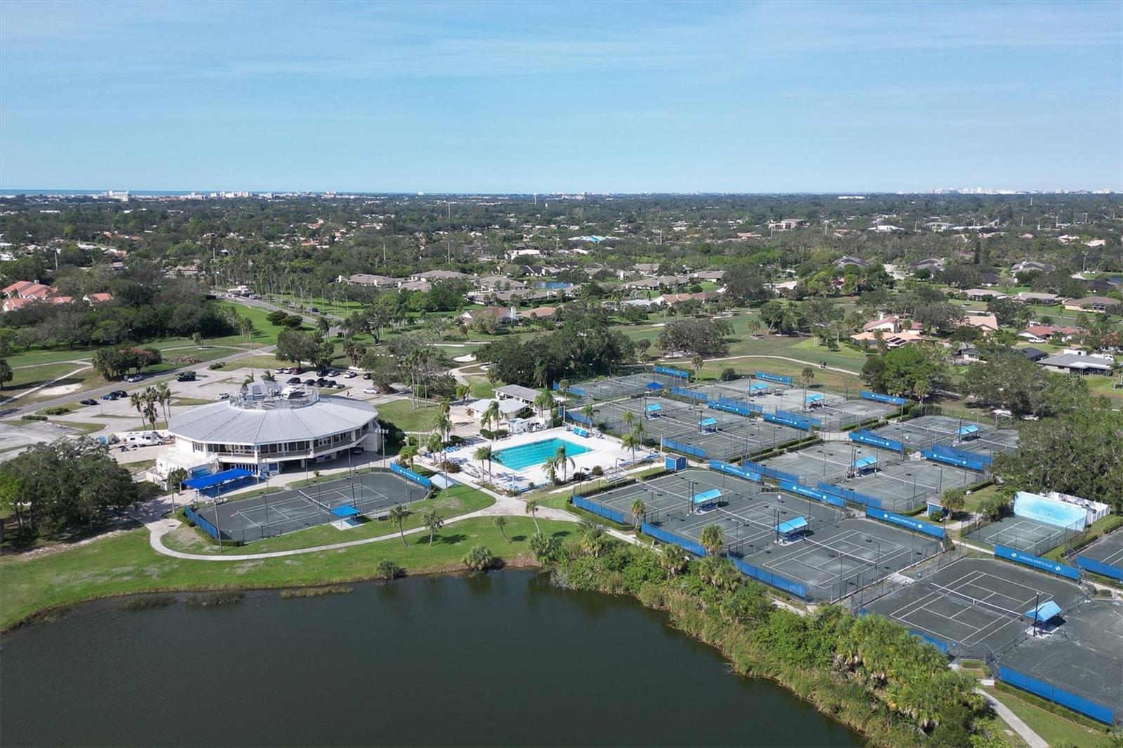 COUNTRY CLUB OF SARASOTA THE - Residential