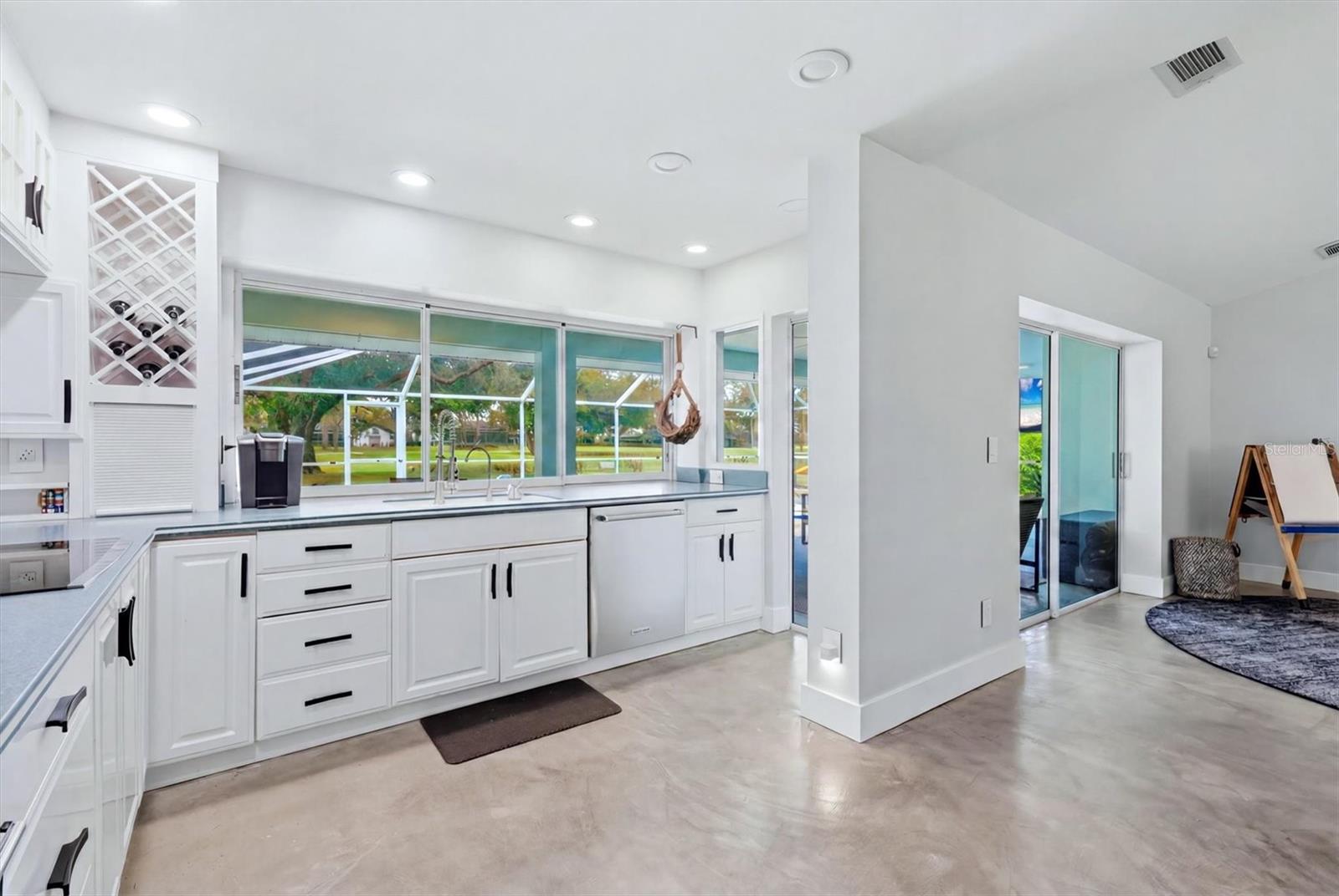 COUNTRY CLUB OF SARASOTA THE - Residential