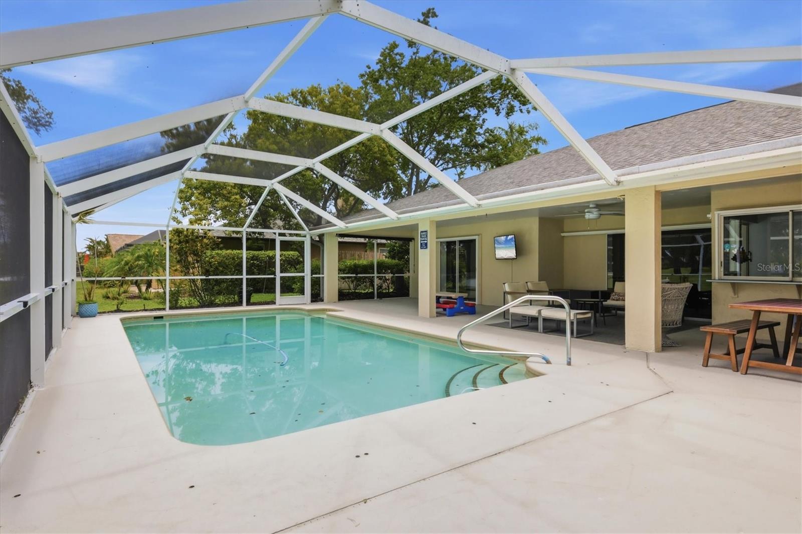 COUNTRY CLUB OF SARASOTA THE - Residential
