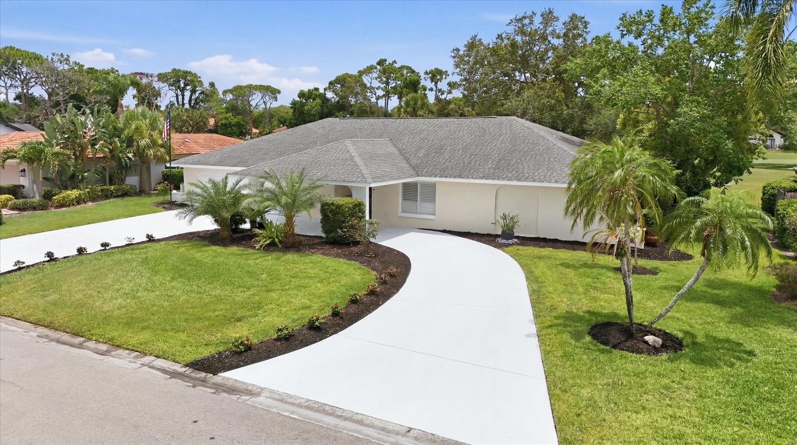 COUNTRY CLUB OF SARASOTA THE - Residential