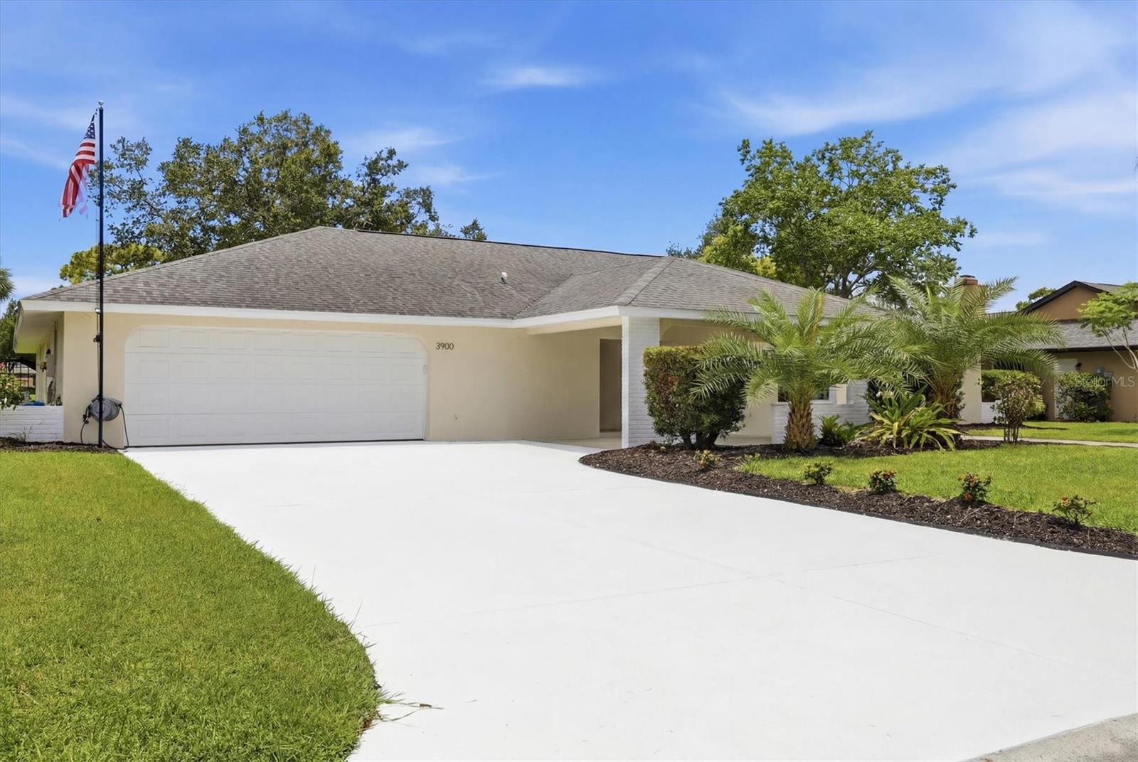 COUNTRY CLUB OF SARASOTA THE - Residential