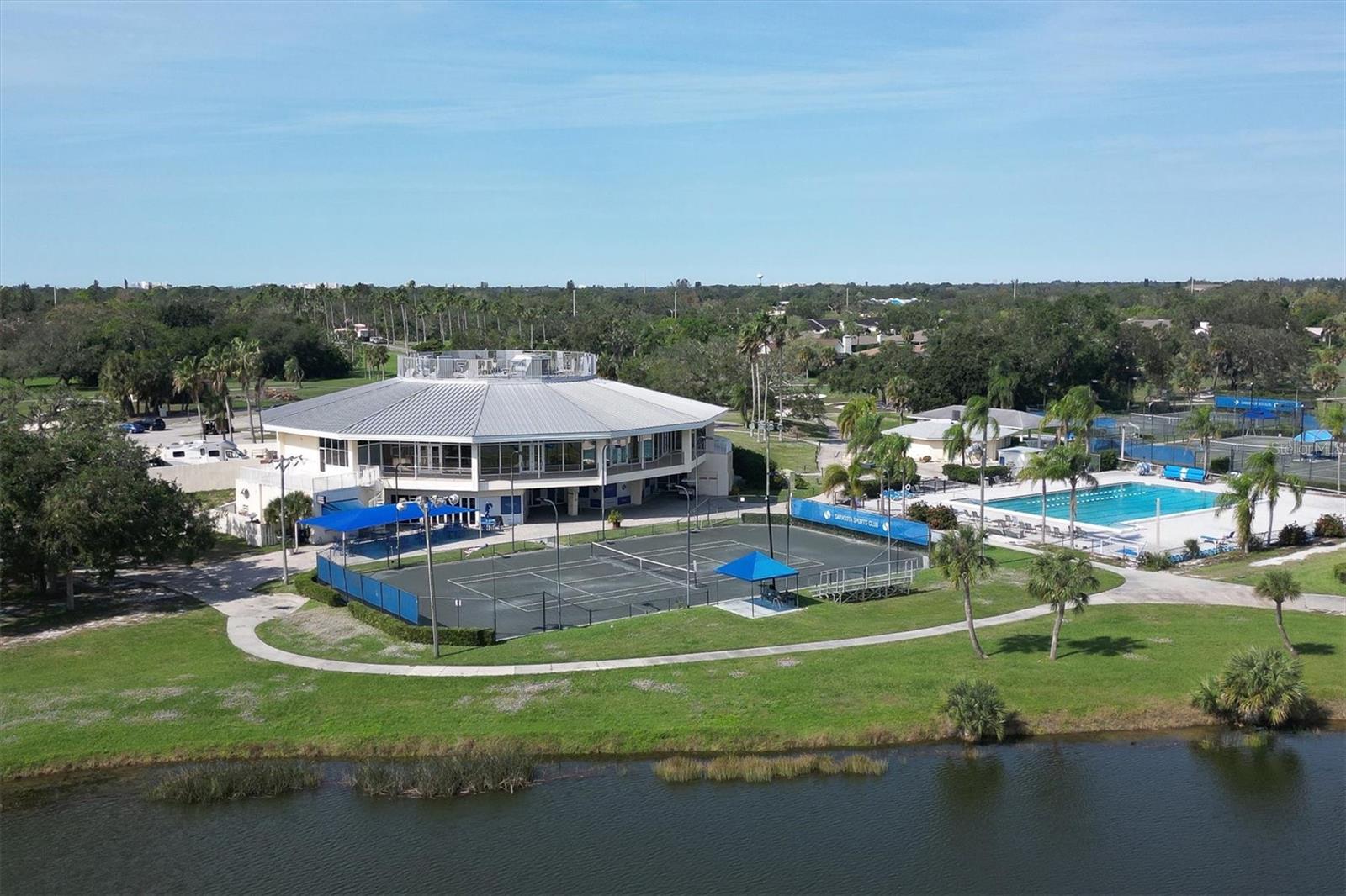 COUNTRY CLUB OF SARASOTA THE - Residential