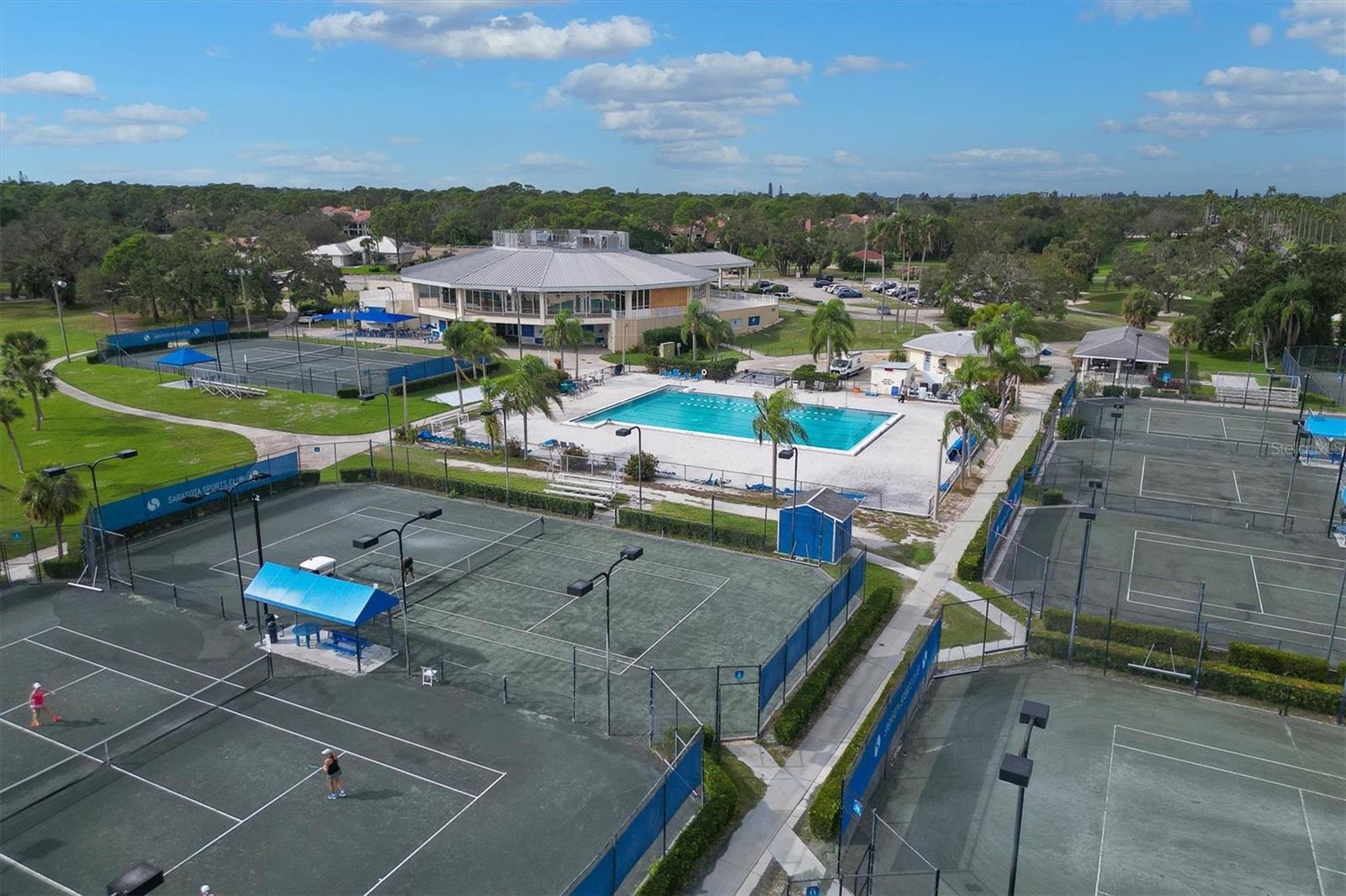 COUNTRY CLUB OF SARASOTA THE - Residential