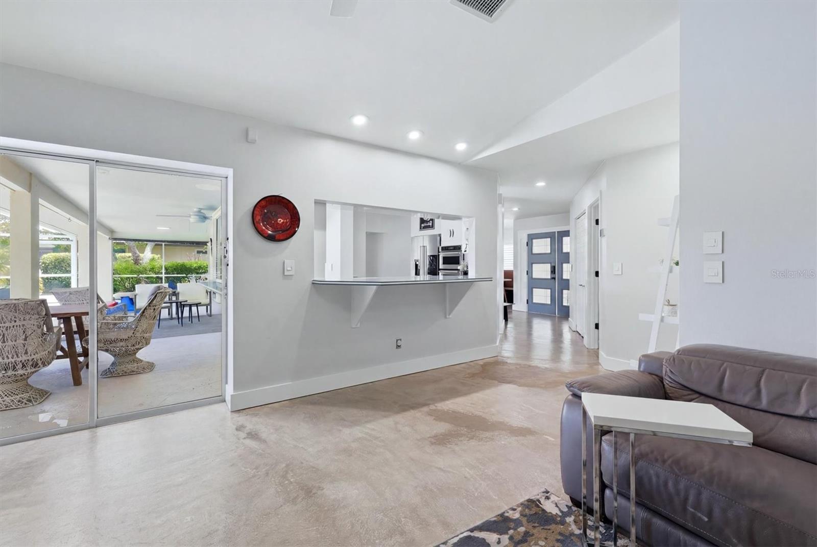 COUNTRY CLUB OF SARASOTA THE - Residential