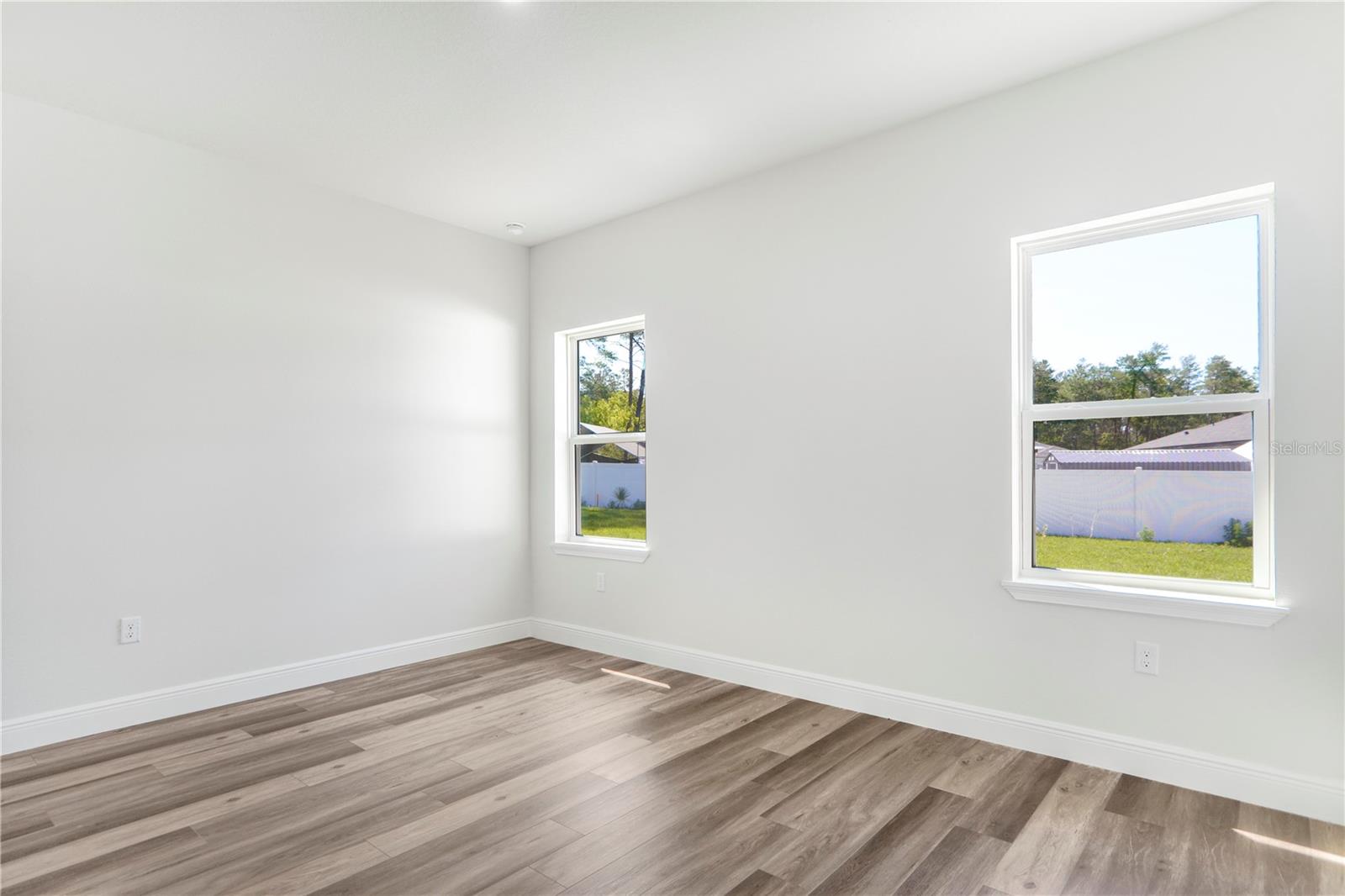 MARION OAKS UN 06 - Residential Lease