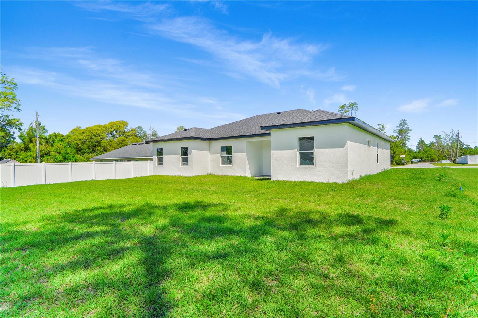 MARION OAKS UN 06 - Residential Lease