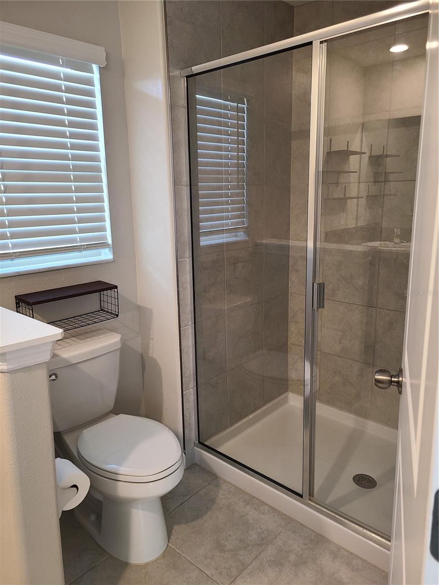 BELMONT TH - Residential Lease