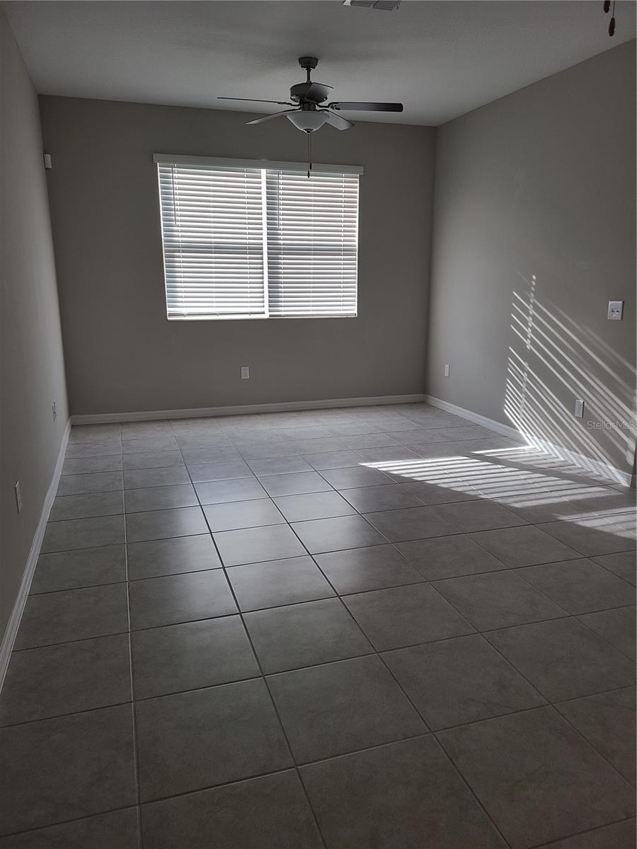 BELMONT TH - Residential Lease