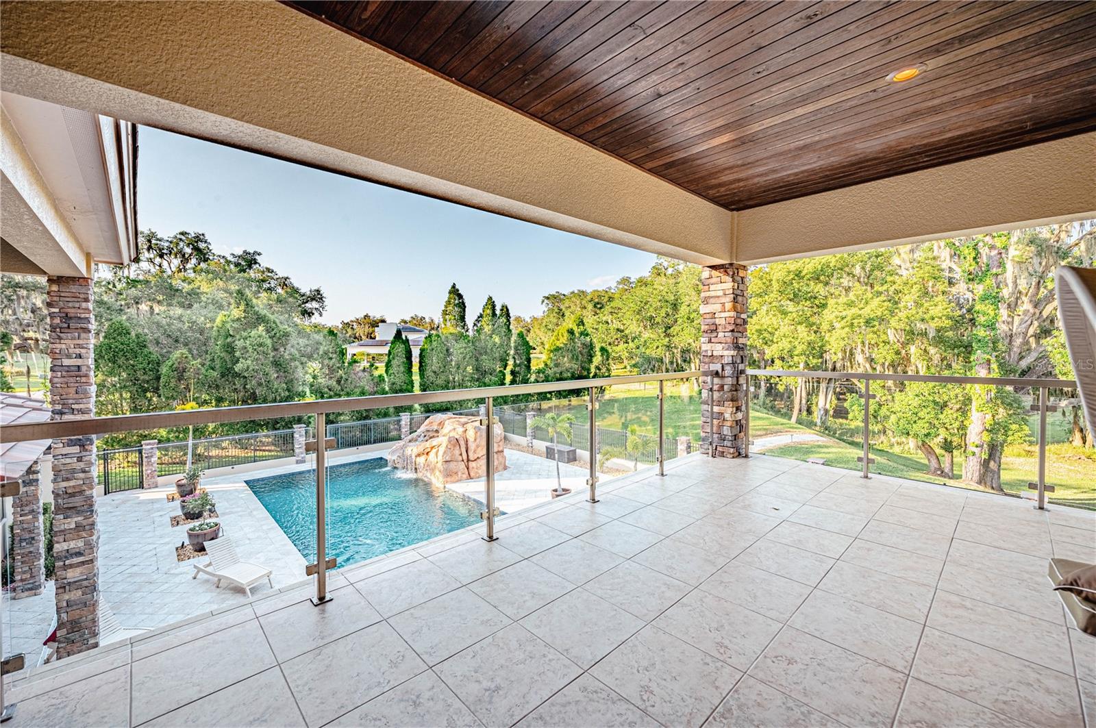 CANTERWOOD - Residential
