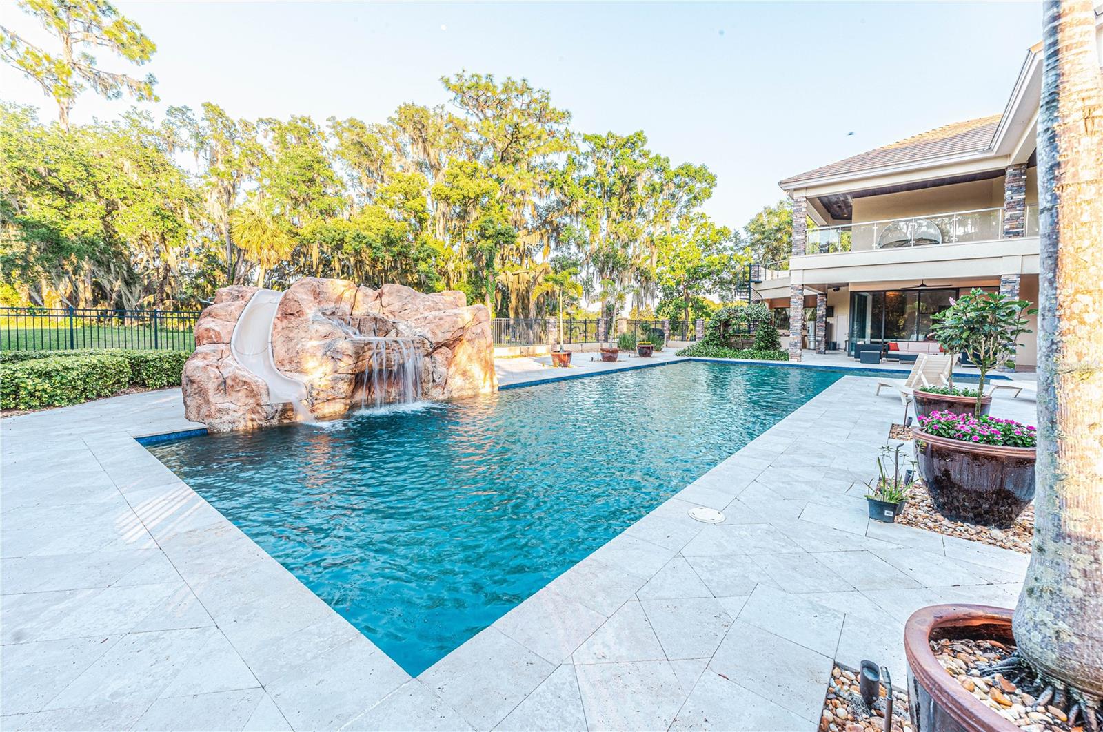 CANTERWOOD - Residential