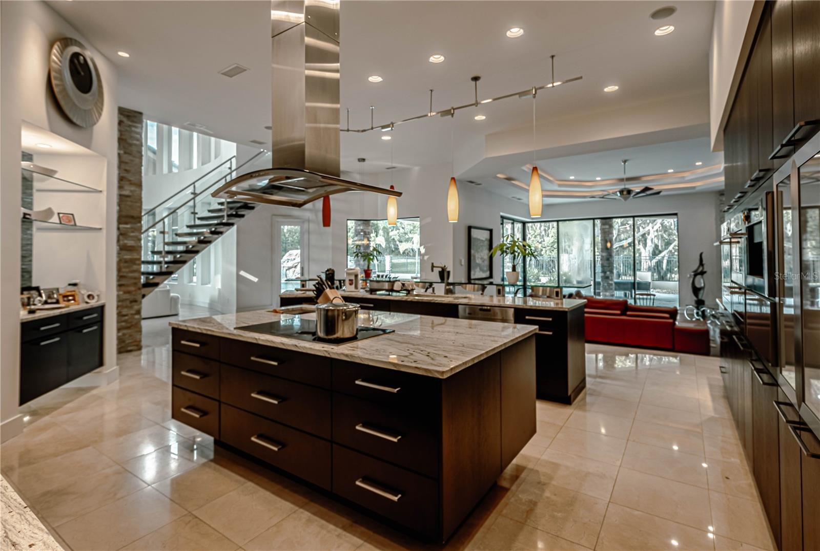 CANTERWOOD - Residential