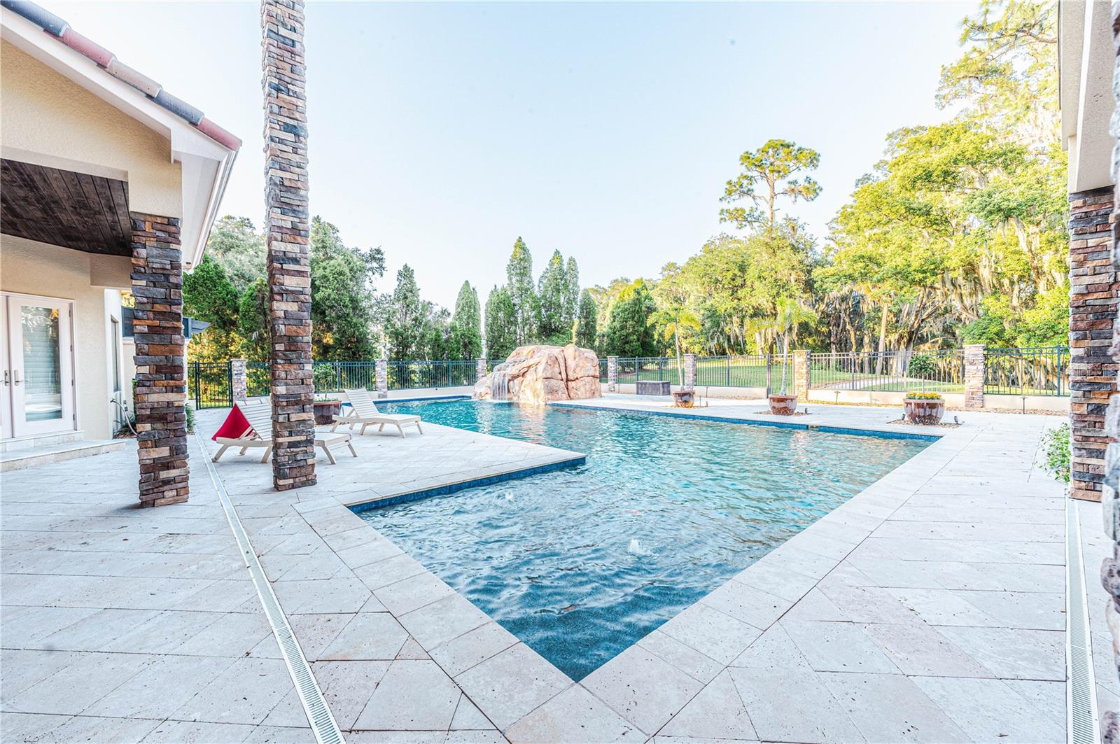 CANTERWOOD - Residential