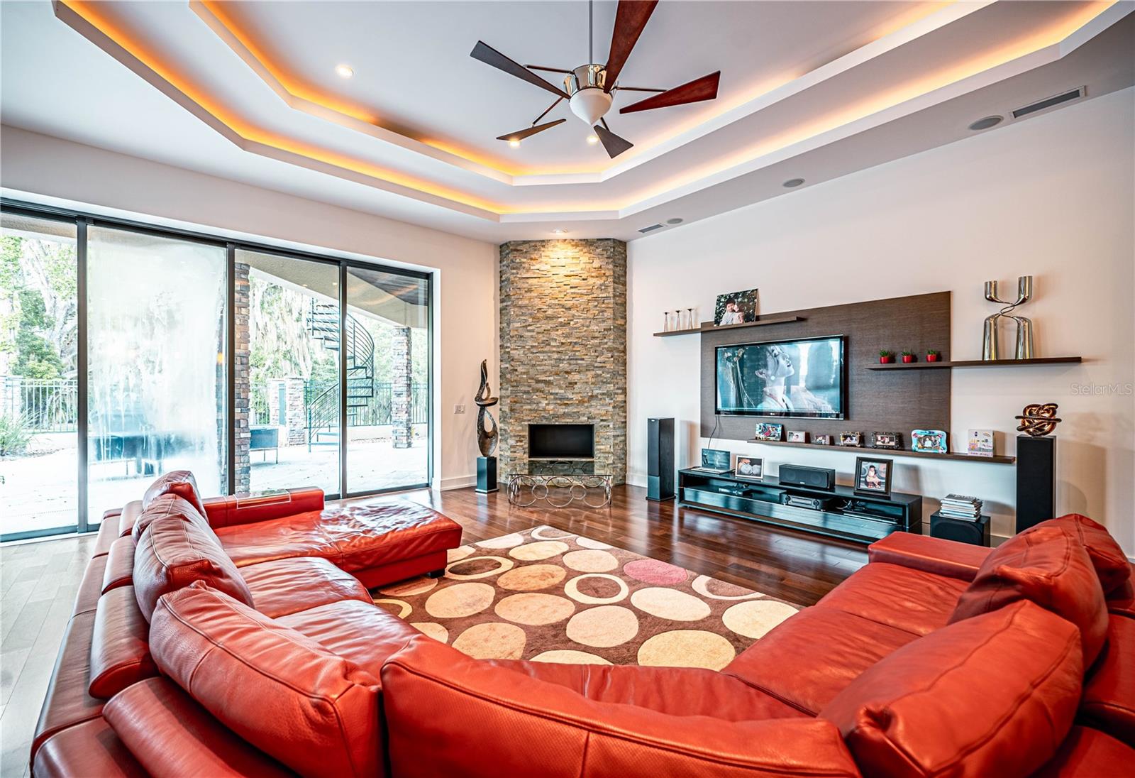 CANTERWOOD - Residential