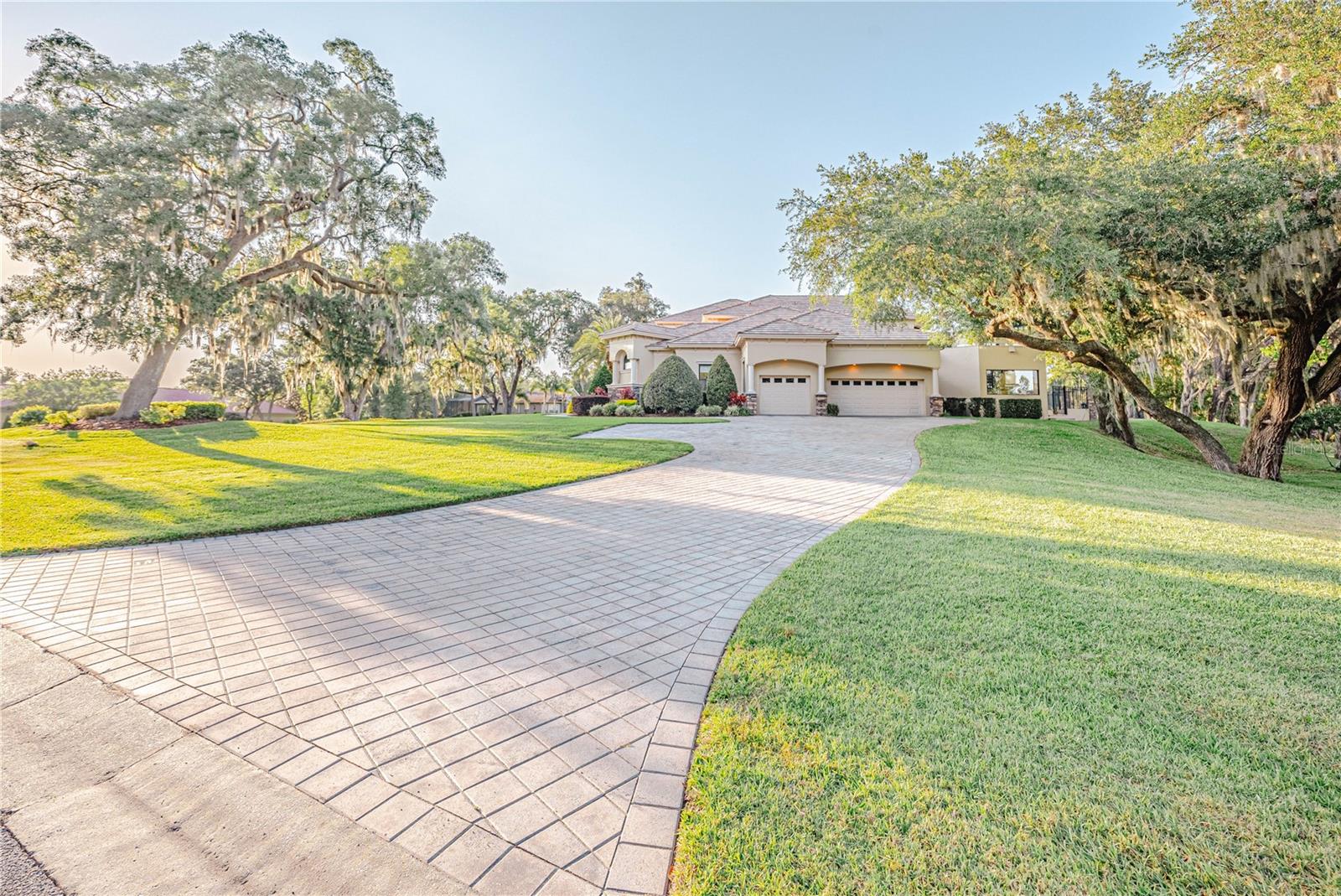 CANTERWOOD - Residential