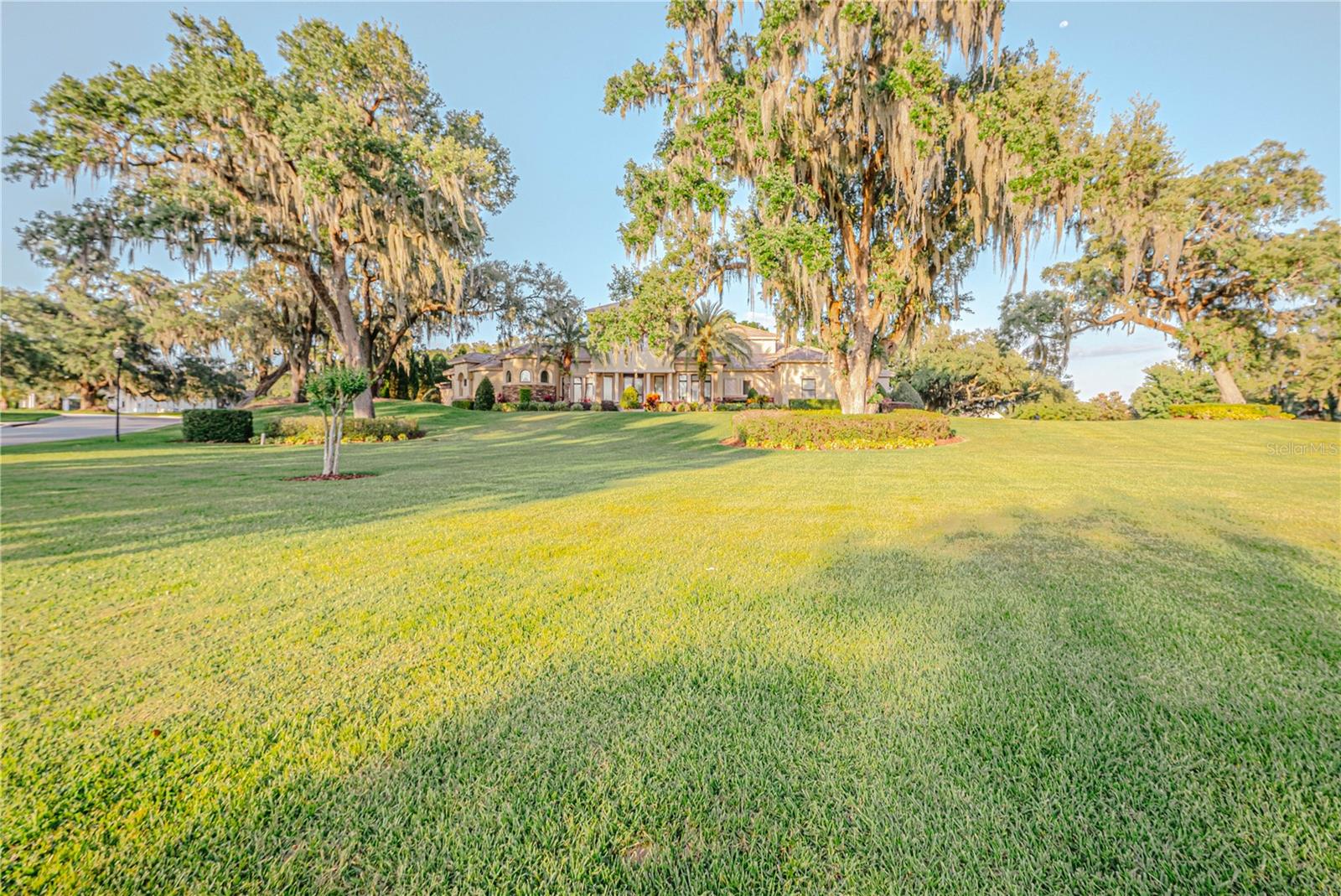 CANTERWOOD - Residential